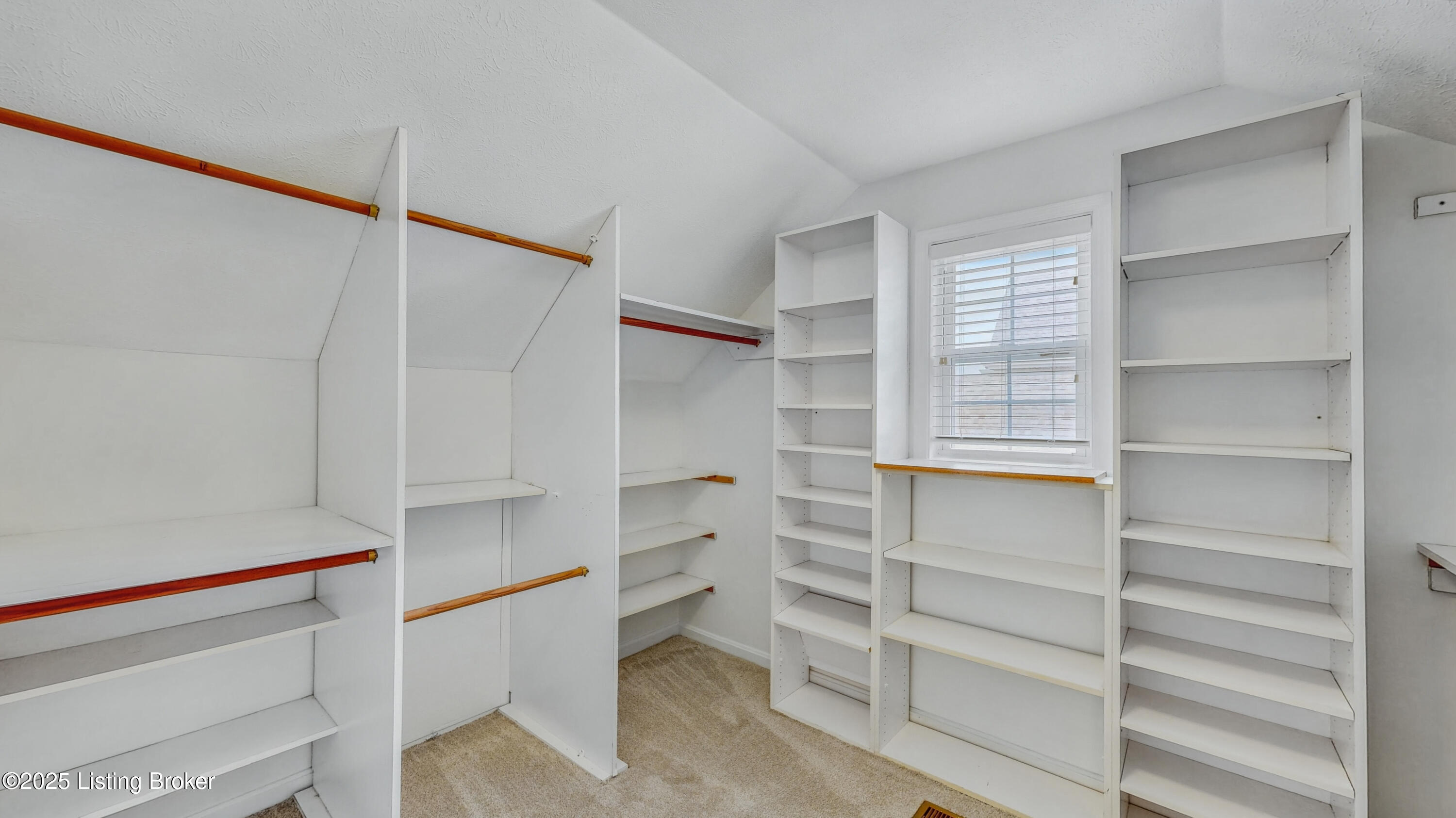 12006 Hudson View Ct