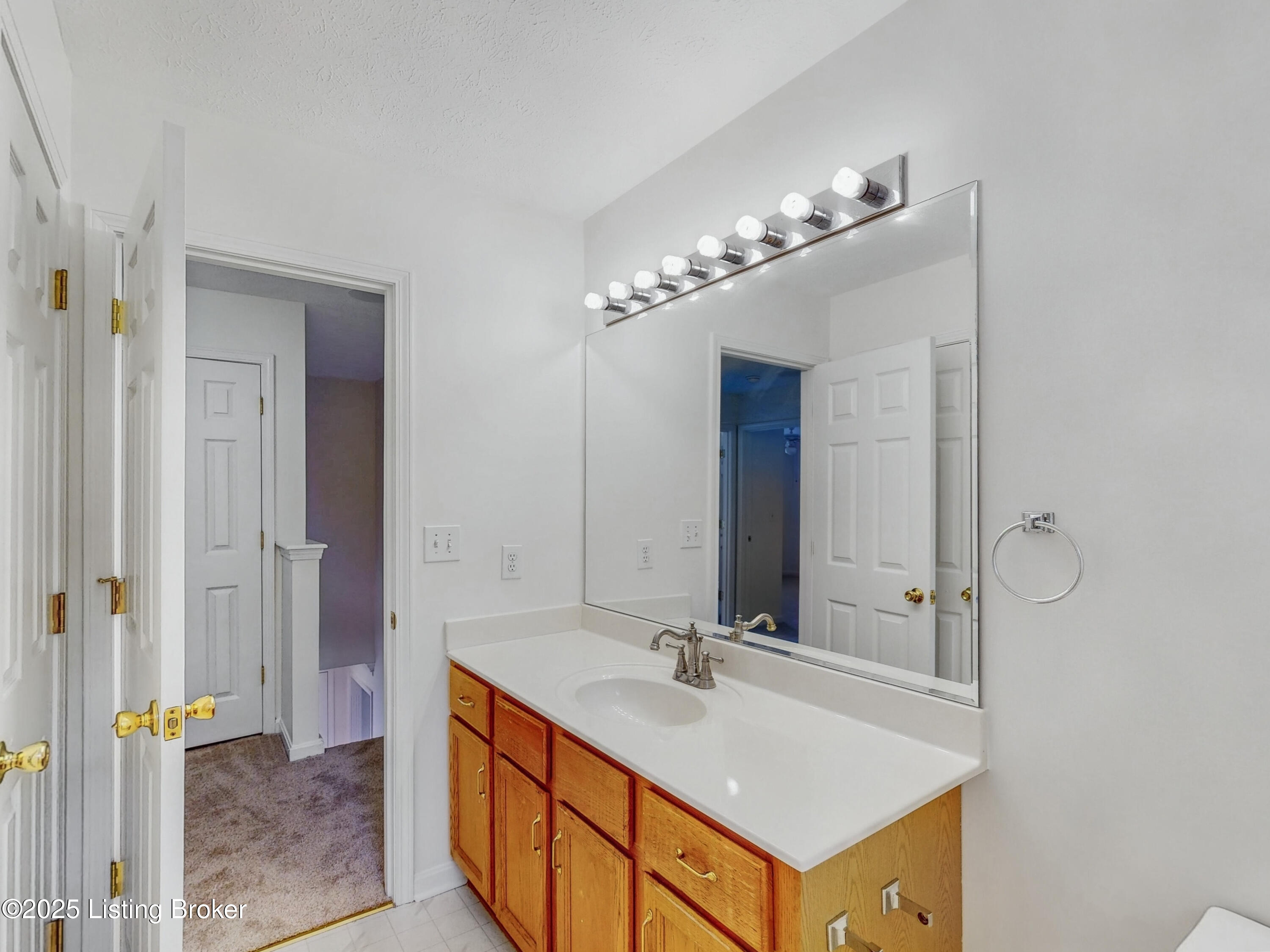 12006 Hudson View Ct