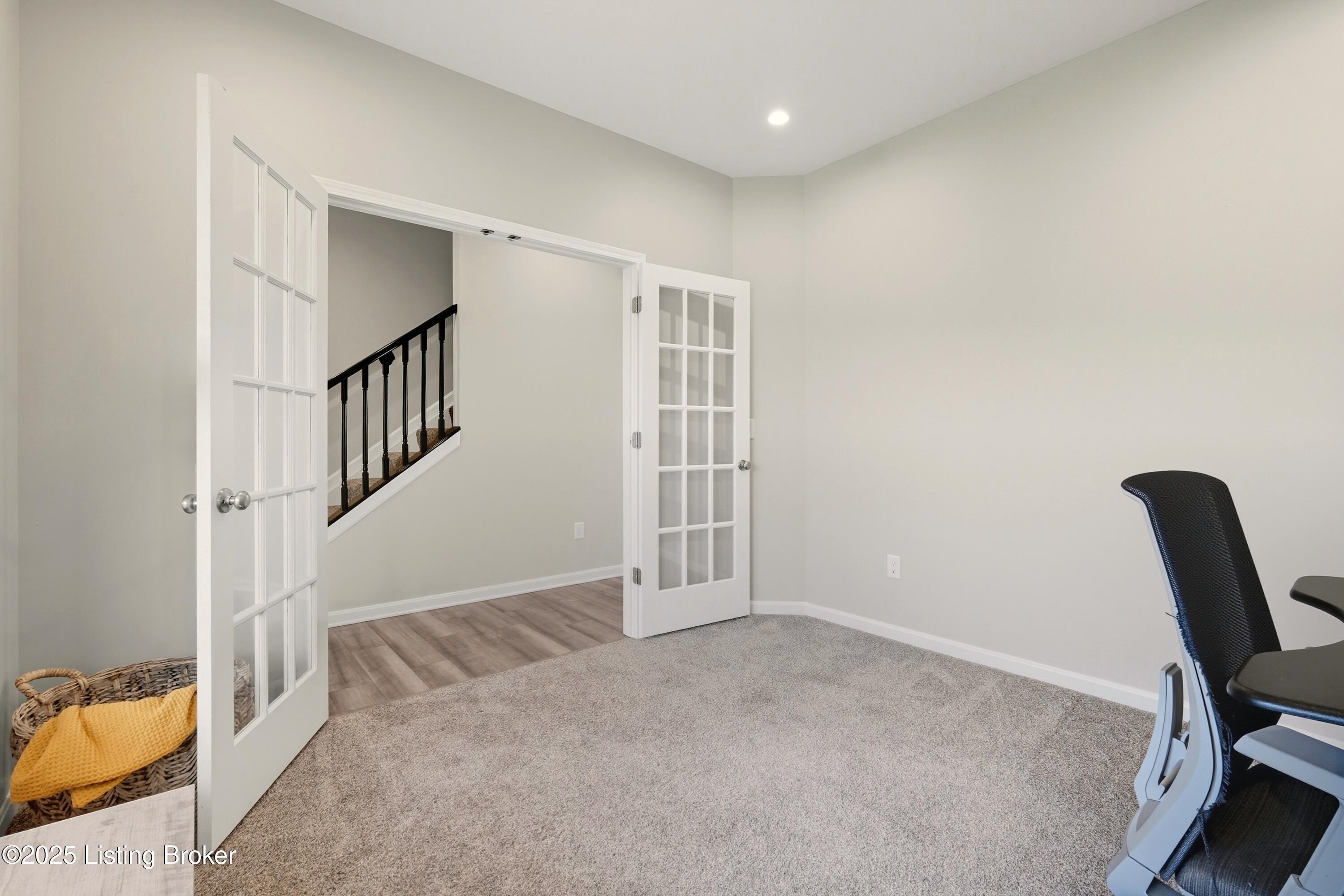112 Peregrine Rd
