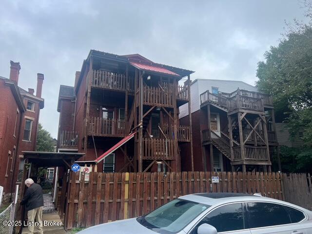 1228 S Brook St