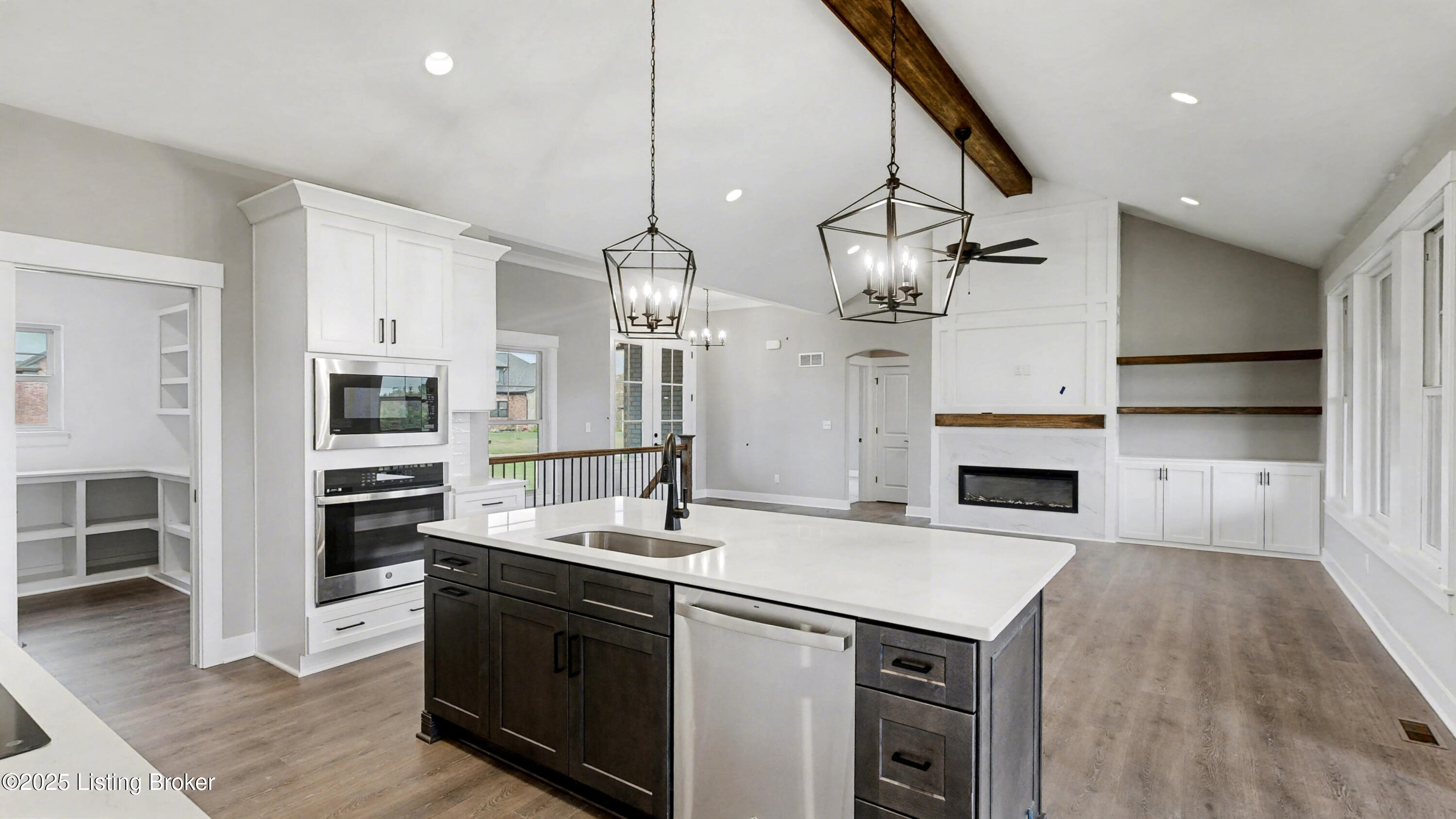 294 Dalton Dr