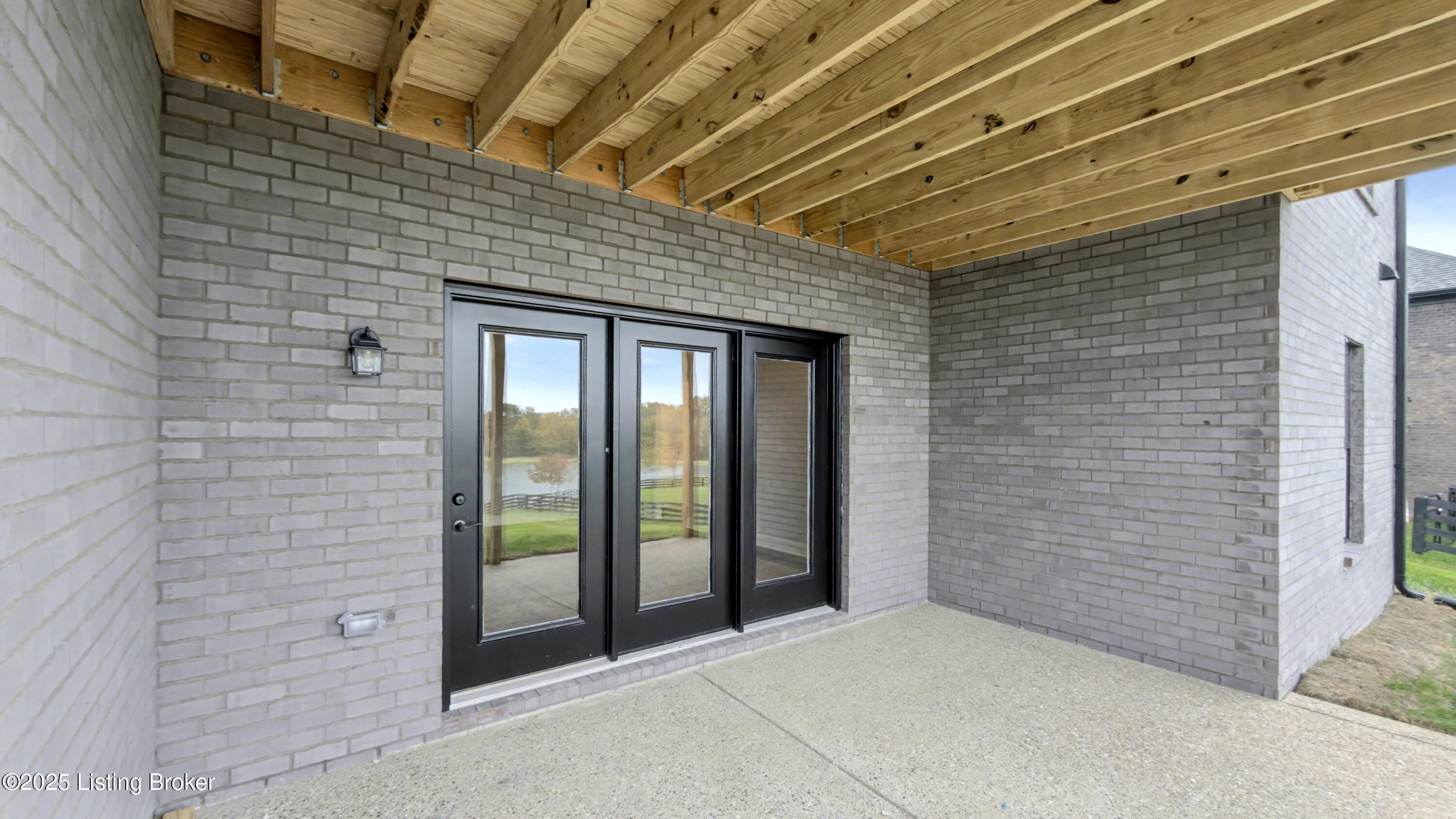 294 Dalton Dr