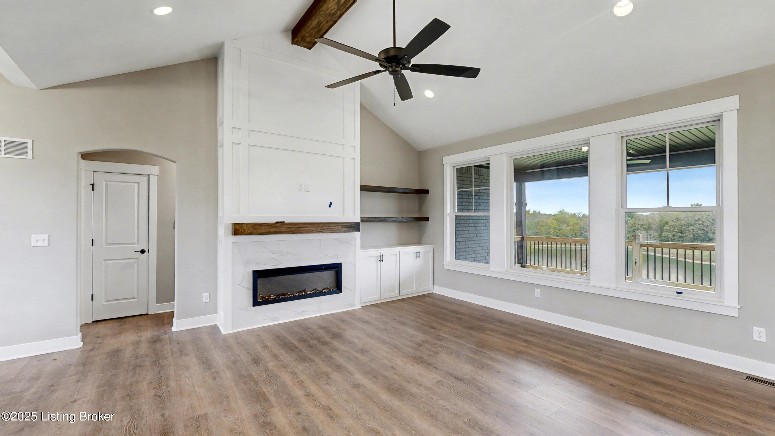 294 Dalton Dr