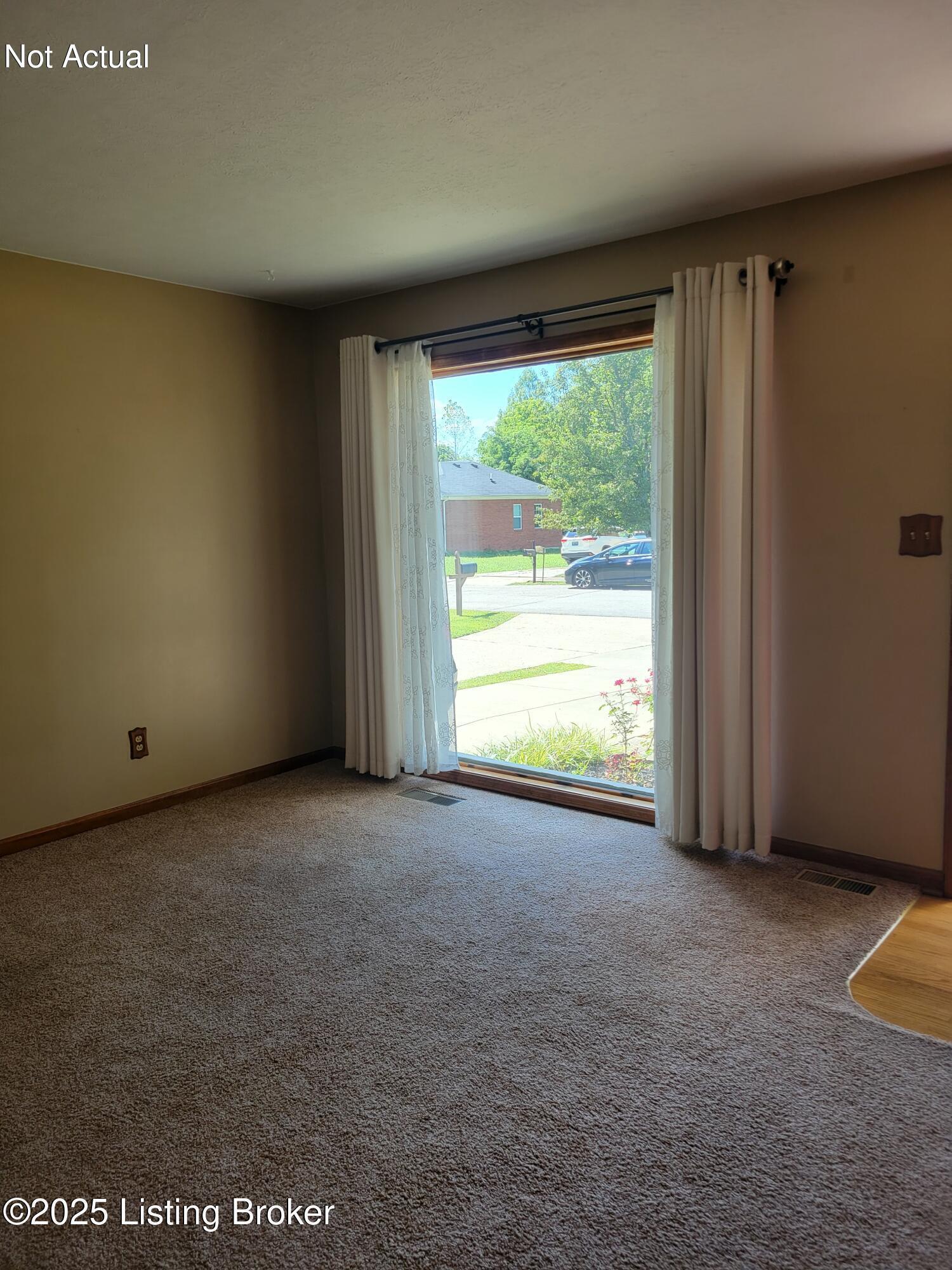 5903 Bucks Ln