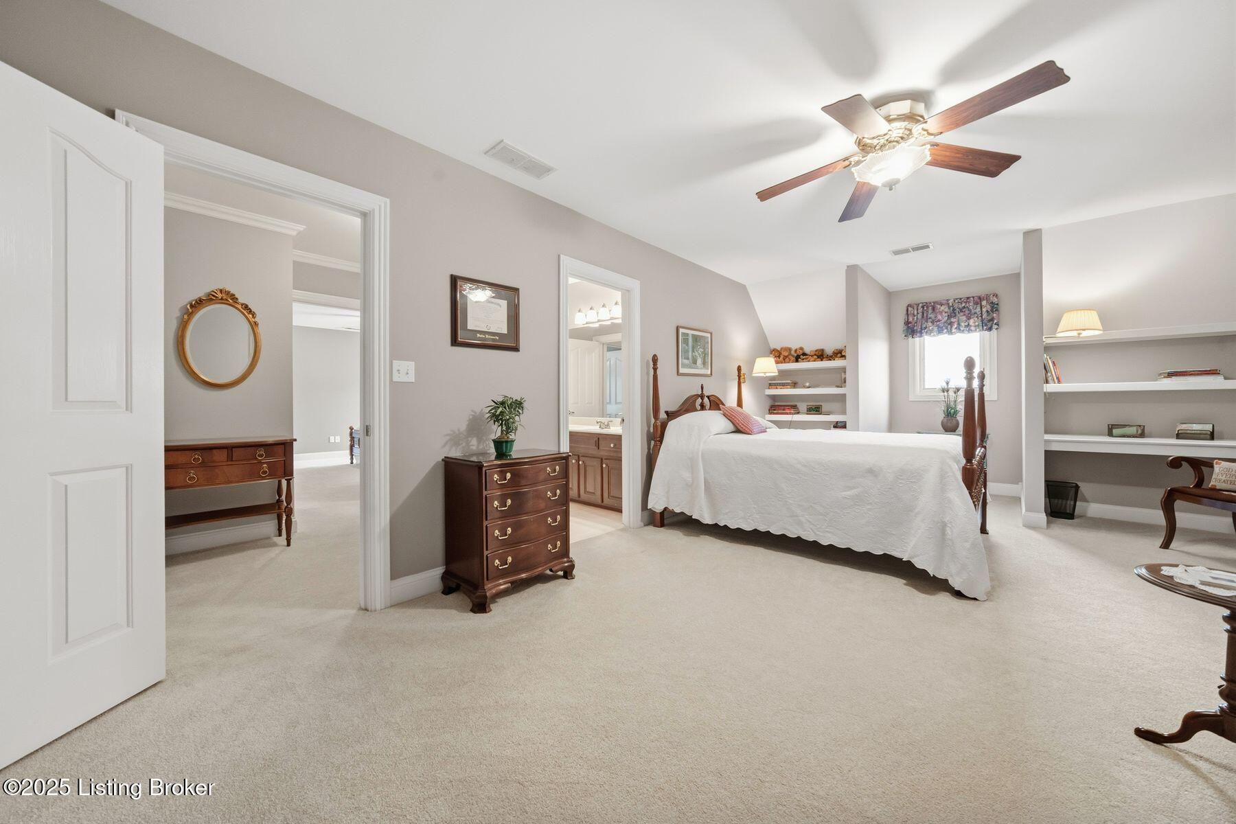 14907 Forest Oaks Dr
