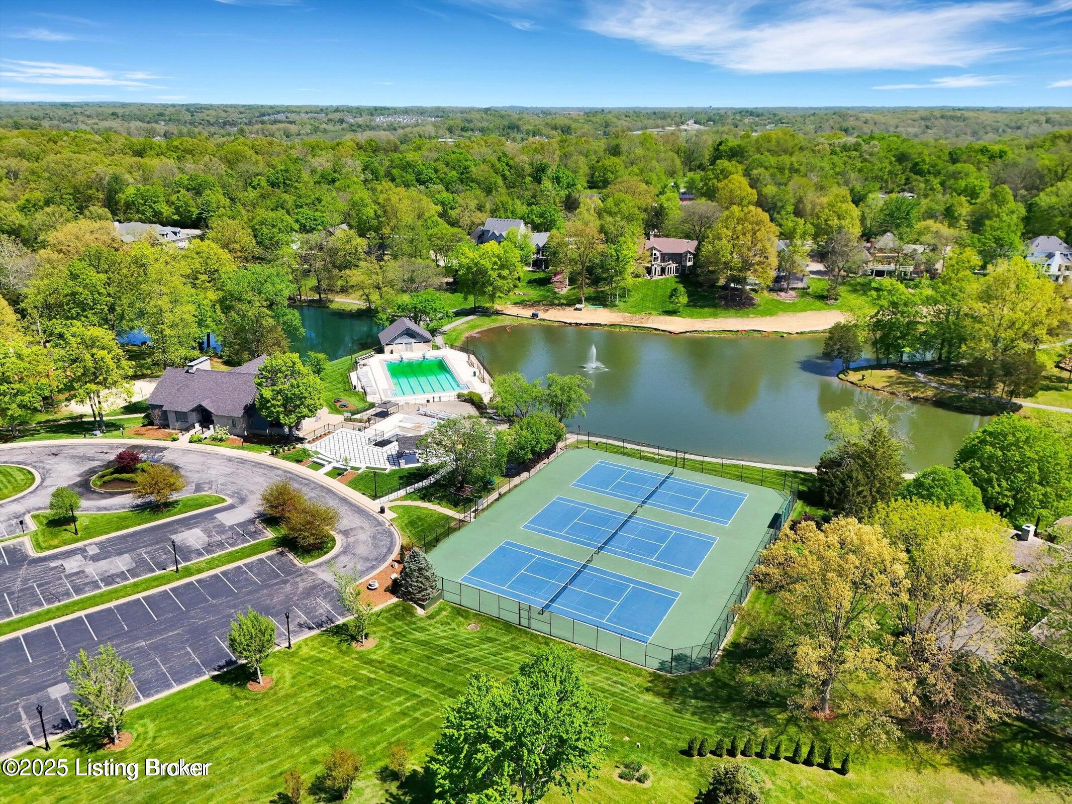 14907 Forest Oaks Dr