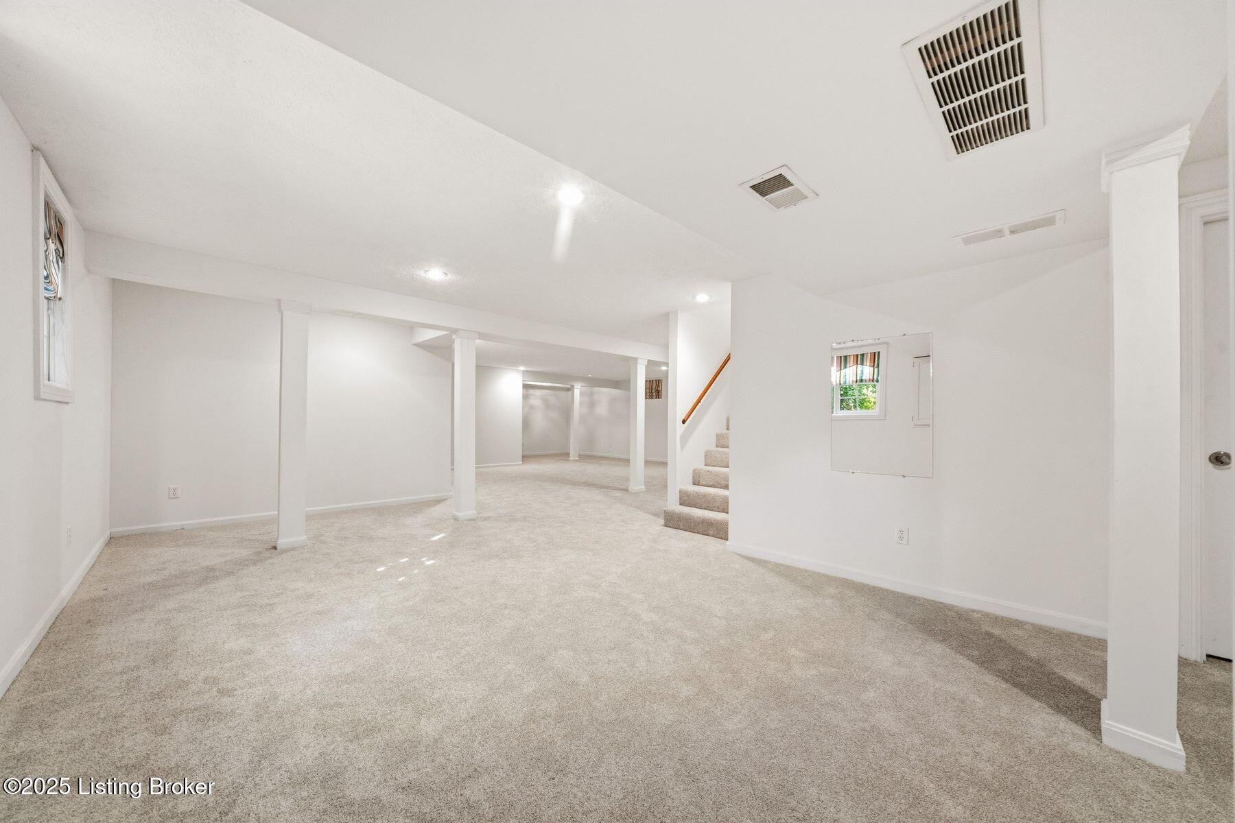 14907 Forest Oaks Dr