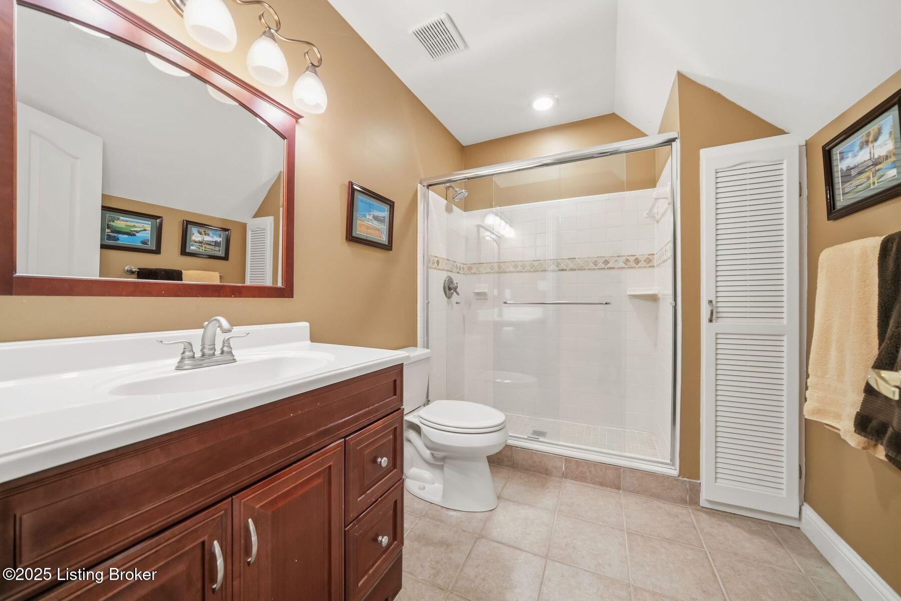 14907 Forest Oaks Dr