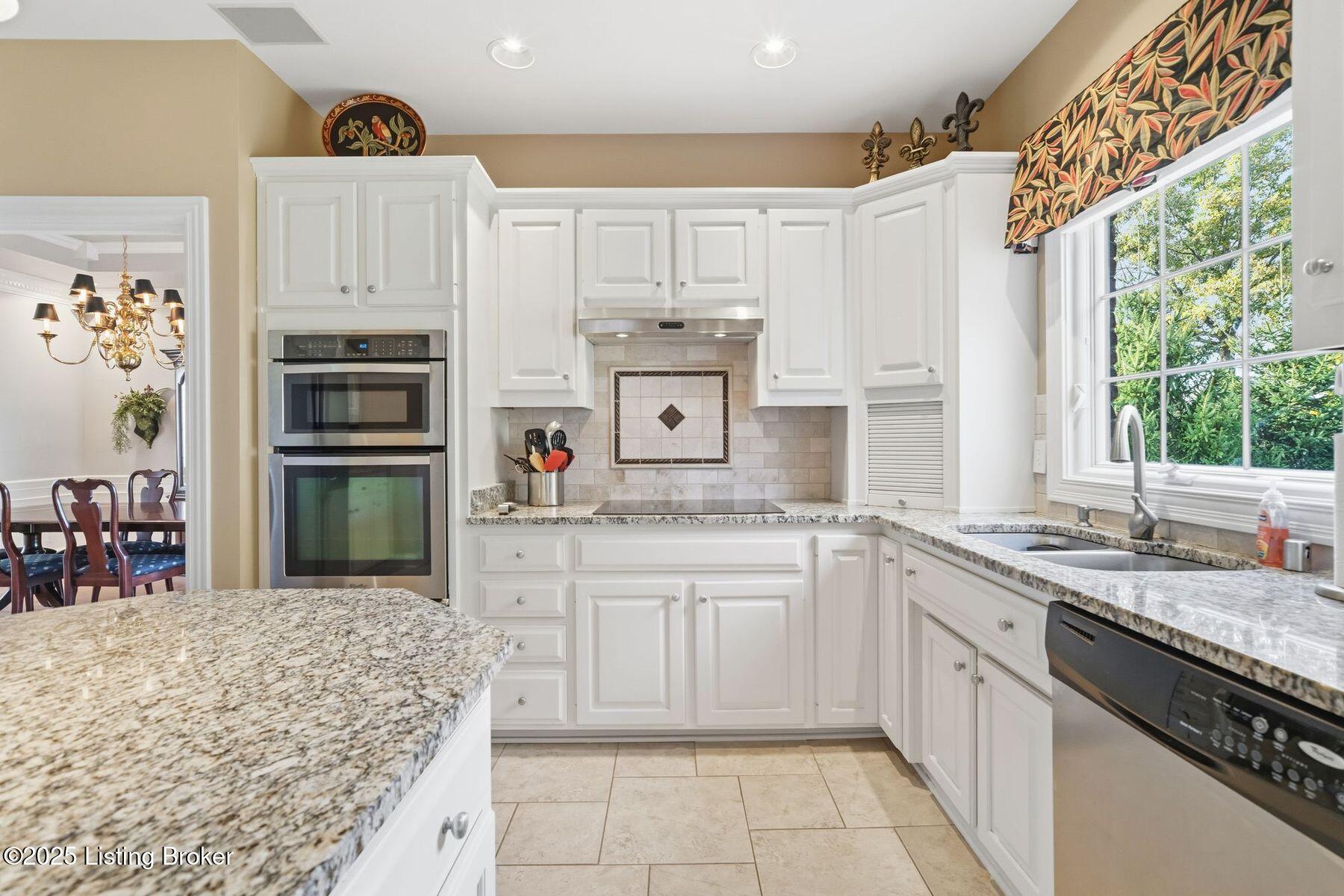 14907 Forest Oaks Dr