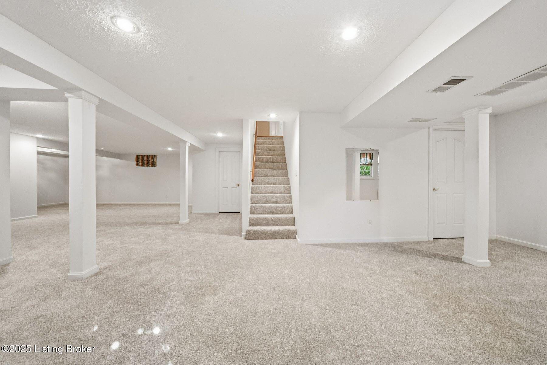 14907 Forest Oaks Dr