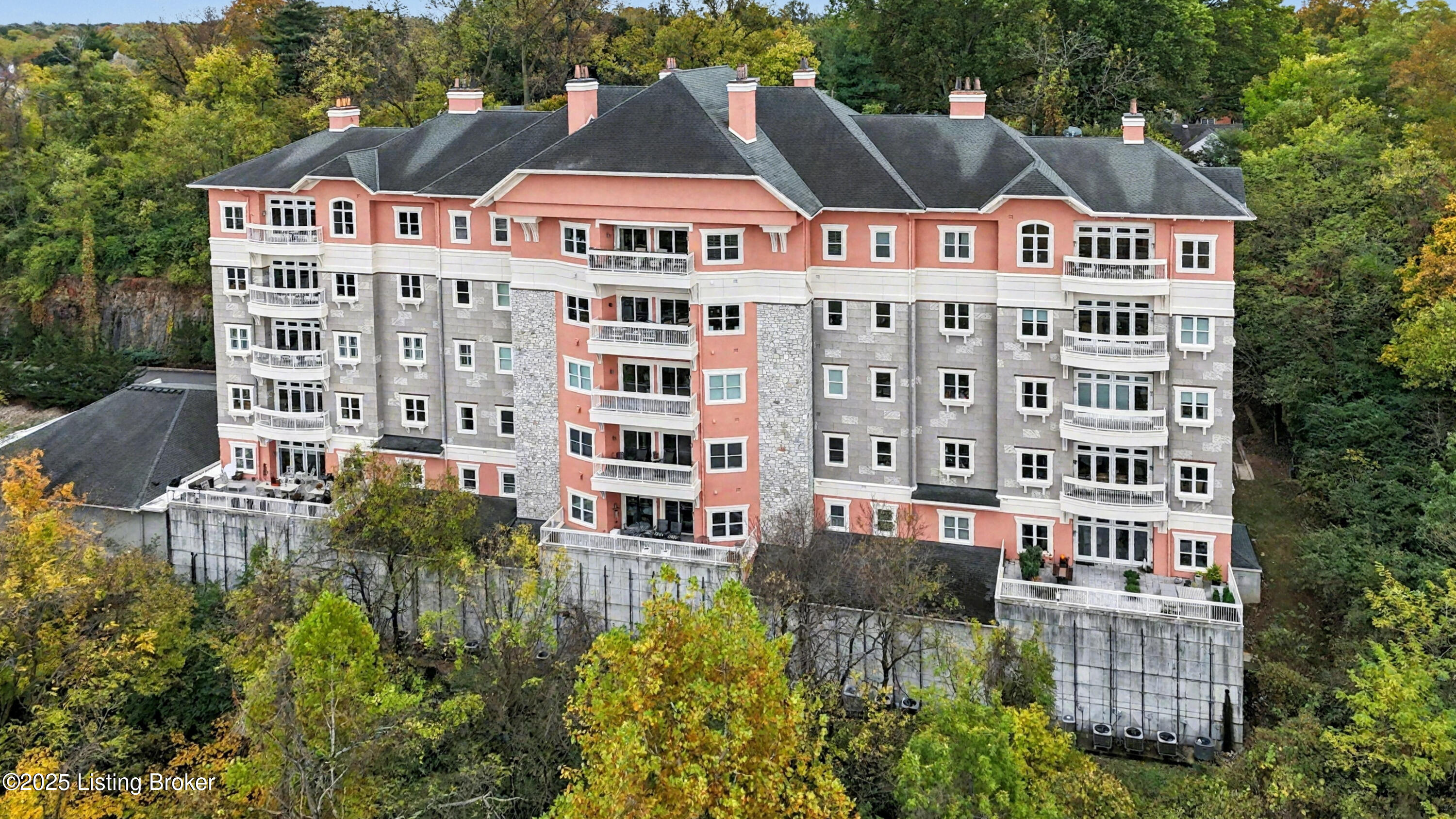 1409 Mockingbird Terrace Dr UNIT 104