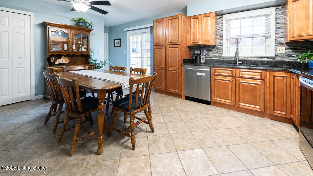 1117 Cliffwood Dr