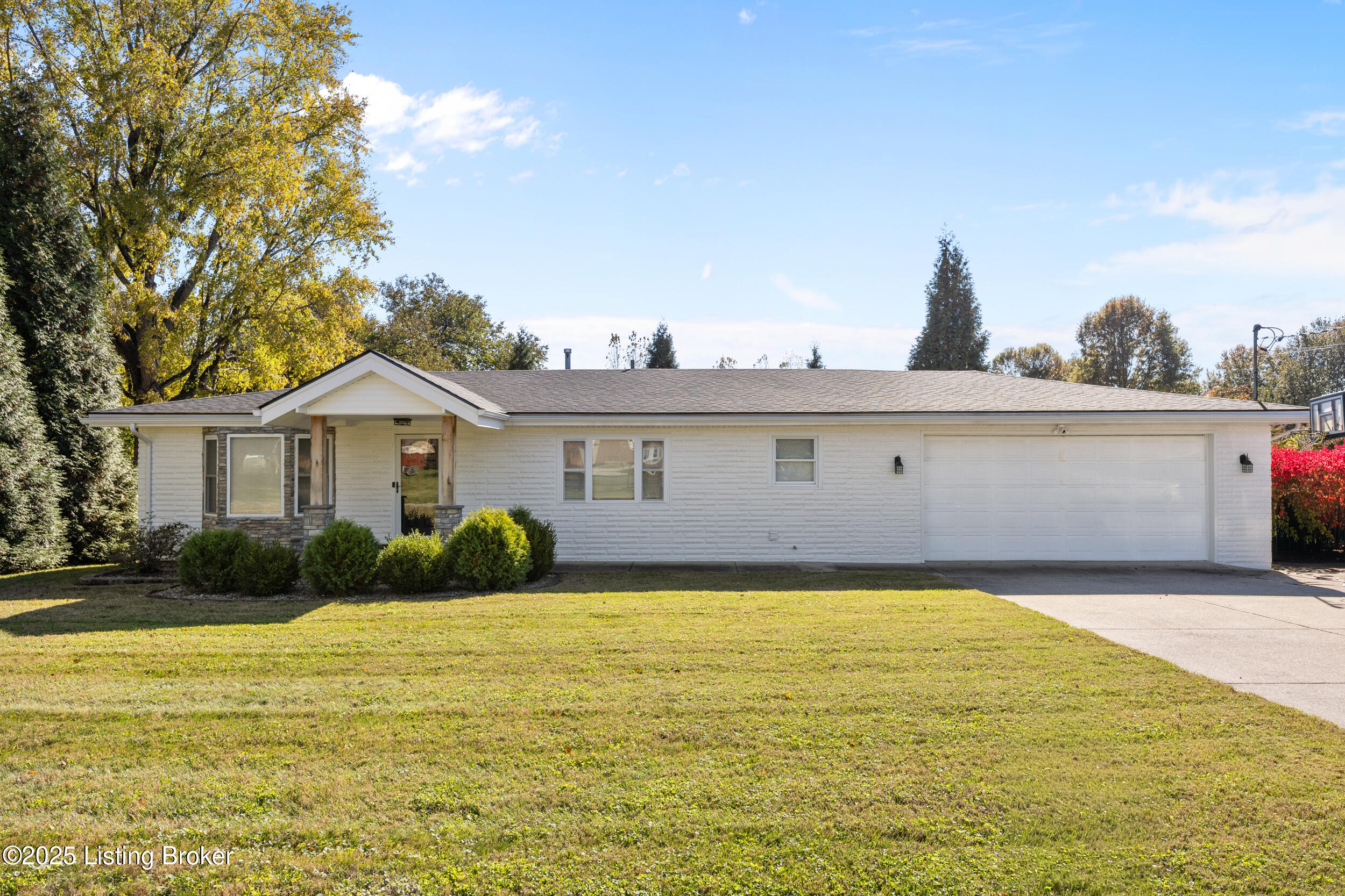 7408 Mayrow Dr