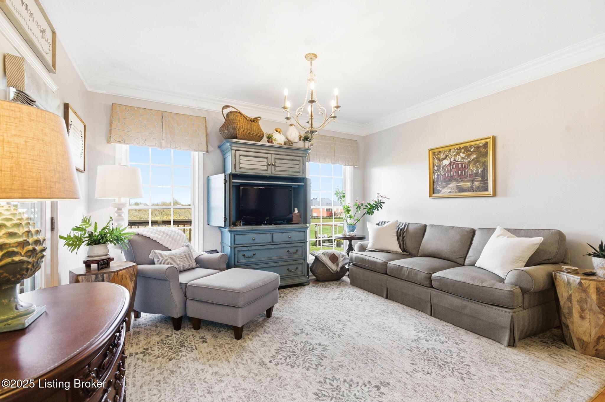 419 Nevin Ln