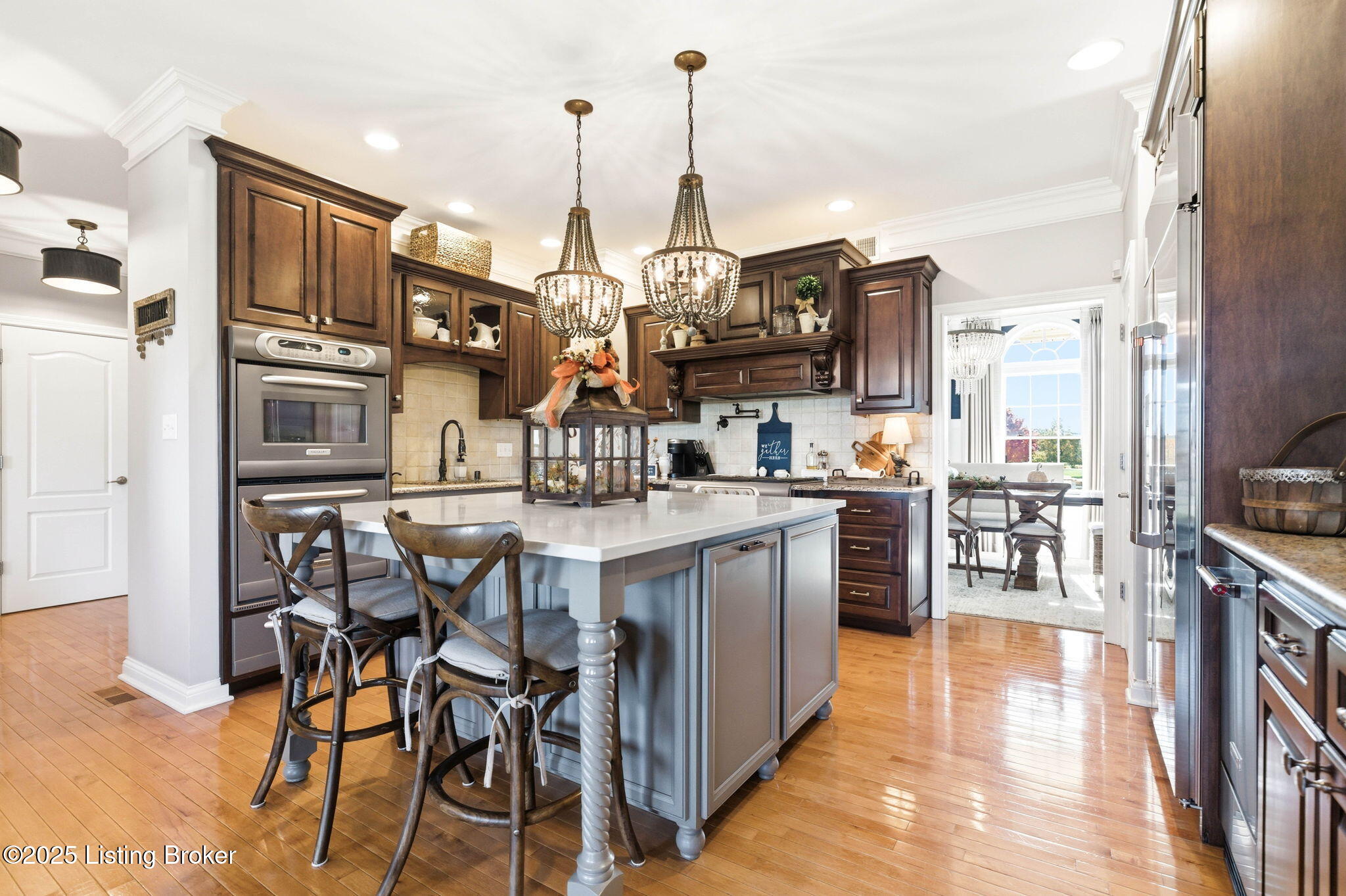419 Nevin Ln