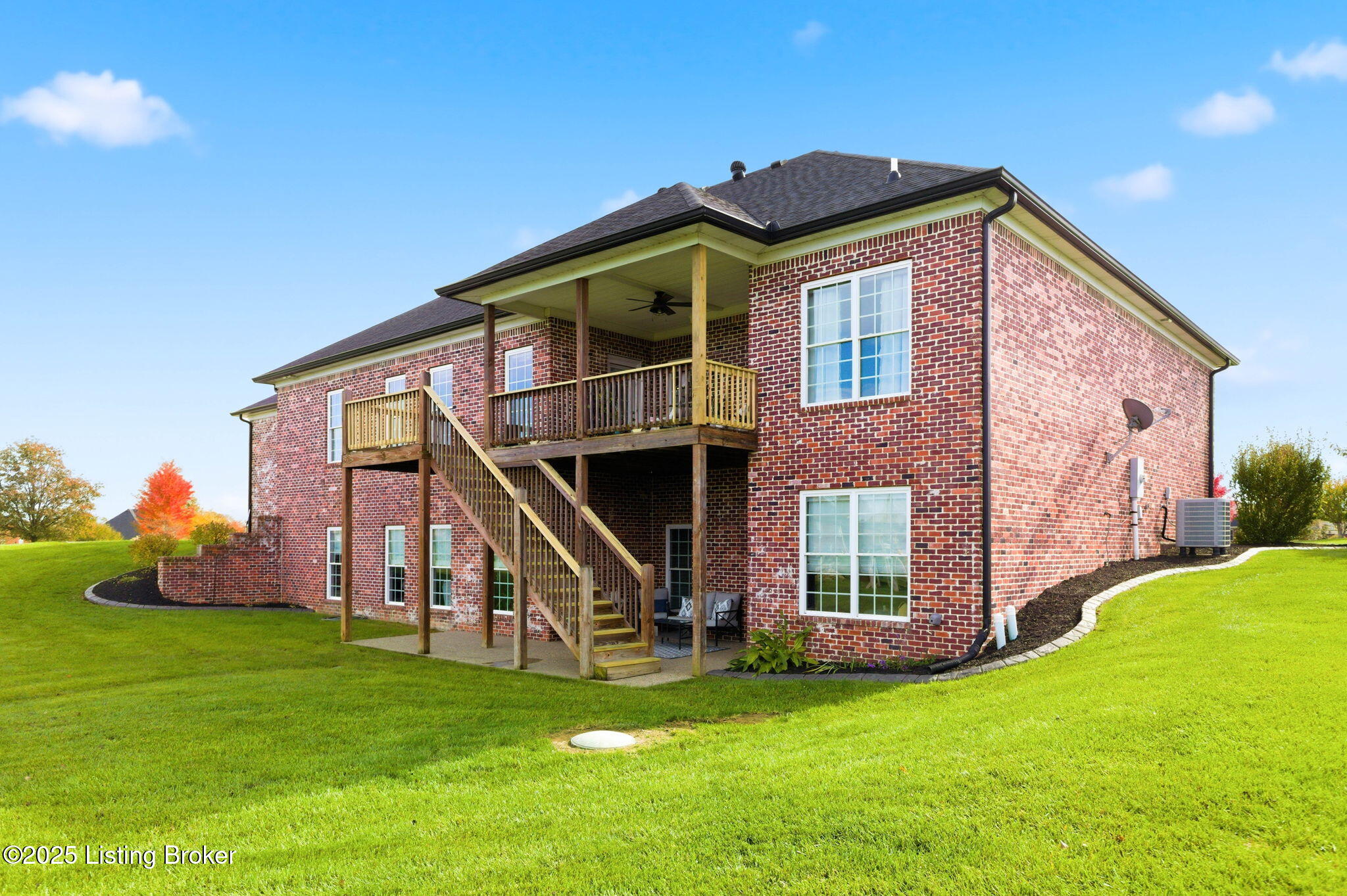419 Nevin Ln