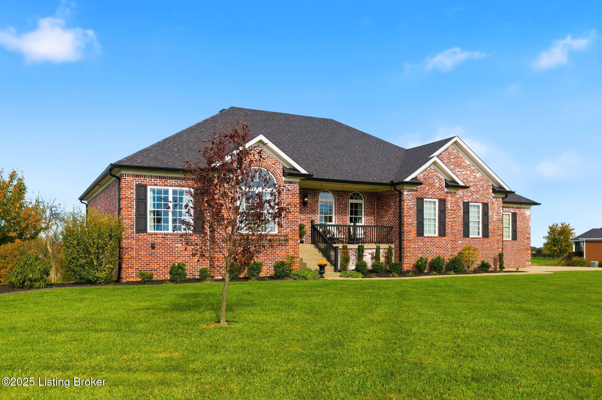 419 Nevin Ln