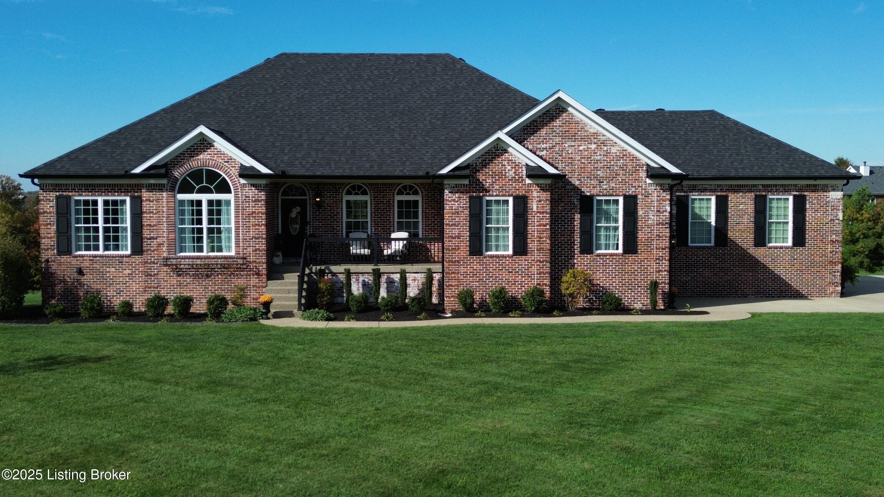 419 Nevin Ln