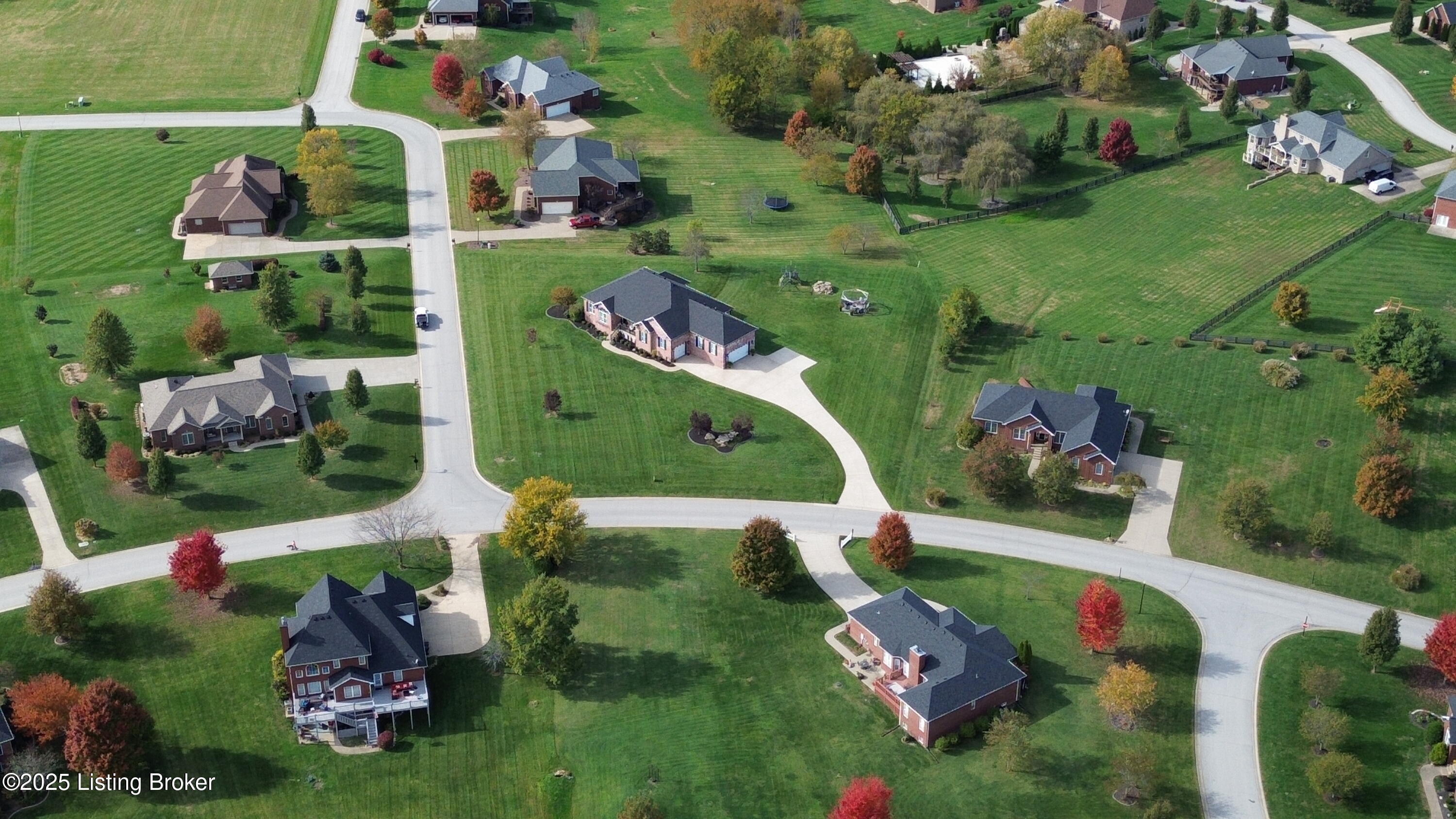 419 Nevin Ln