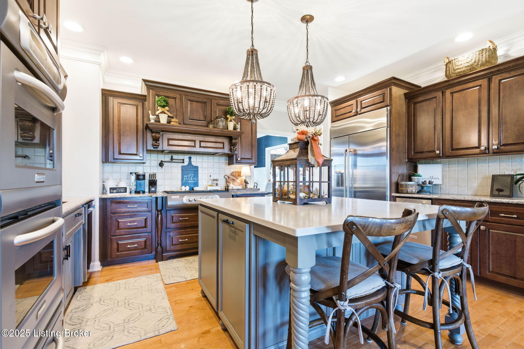 419 Nevin Ln