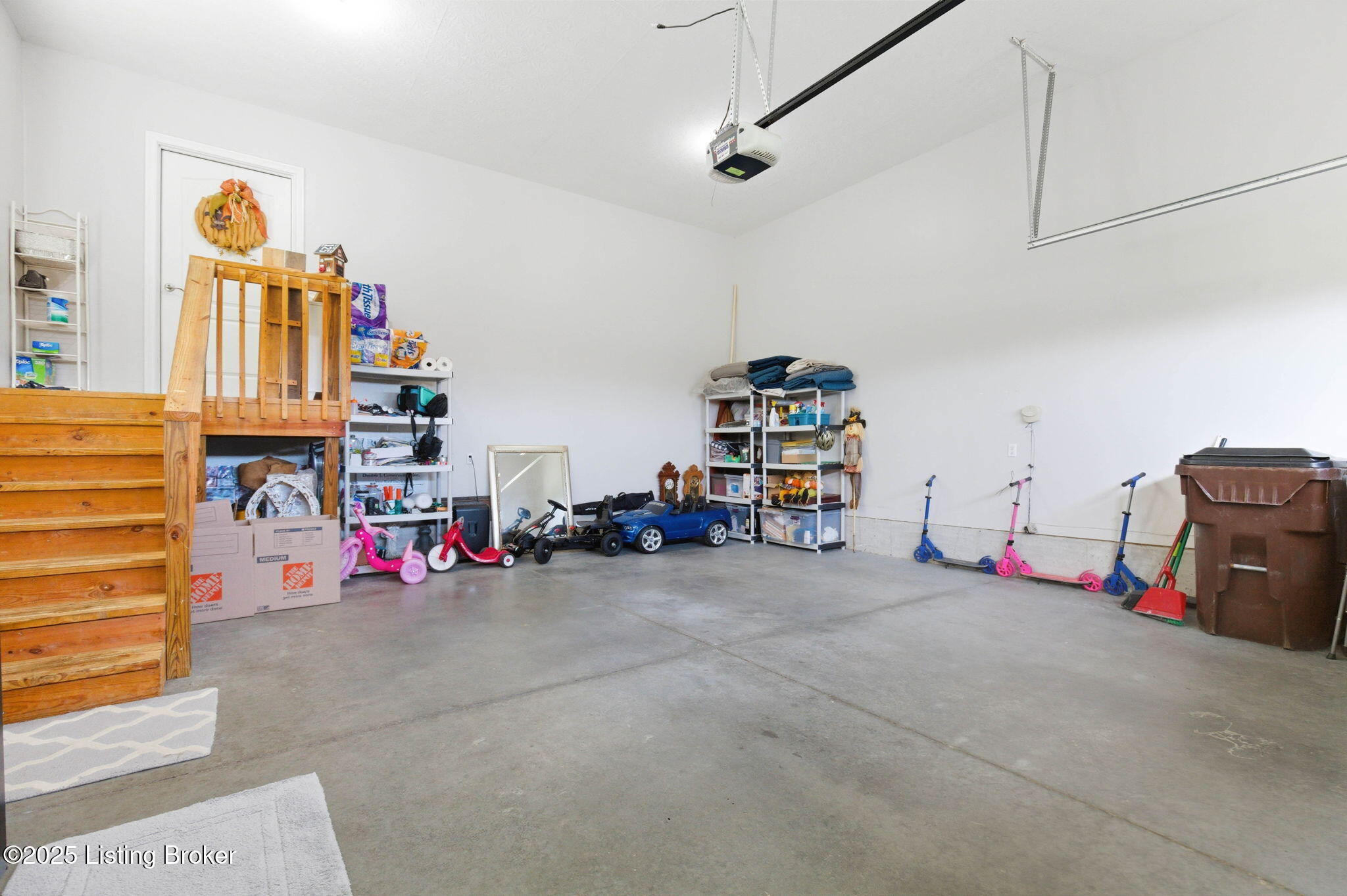 419 Nevin Ln