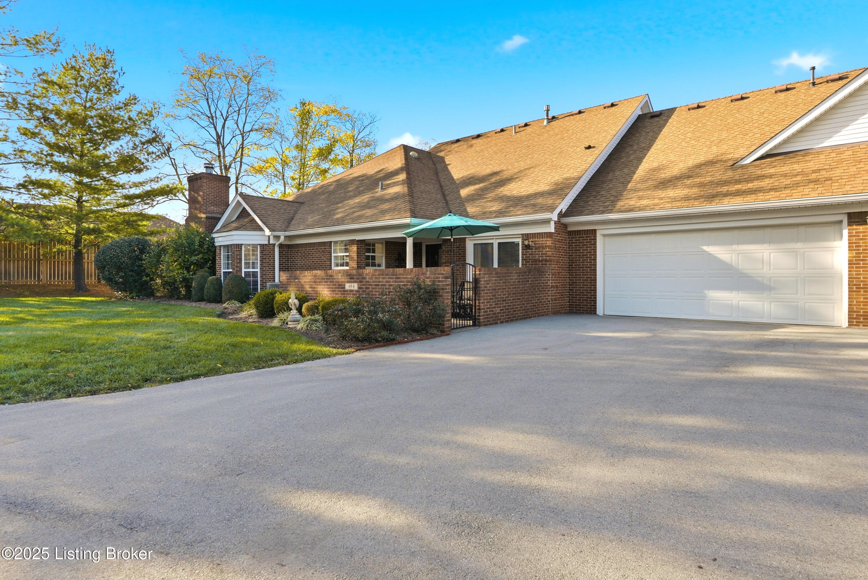 404 Eastgate Village Wynde