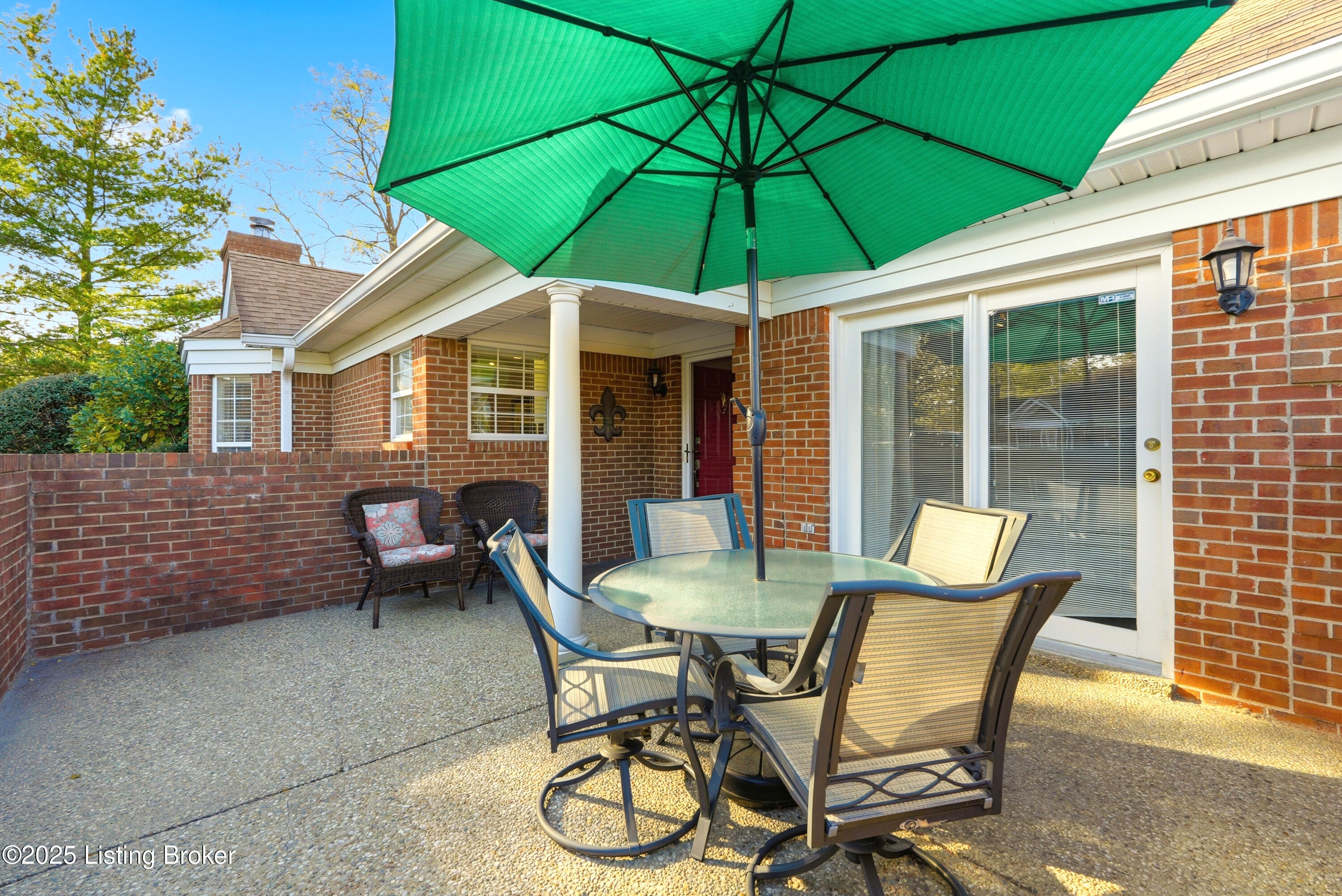 404 Eastgate Village Wynde