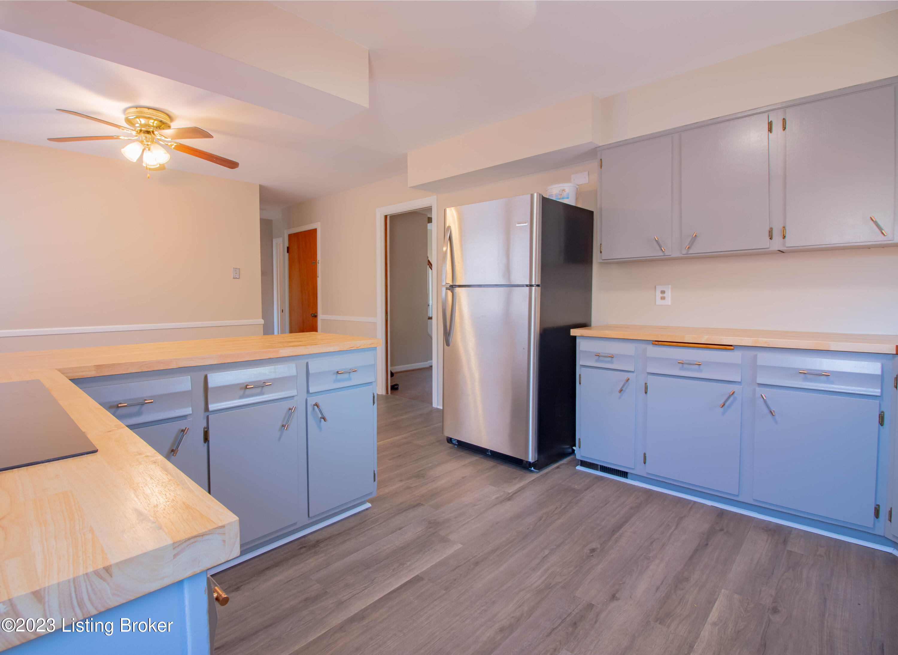 3311 Dogwood Dr