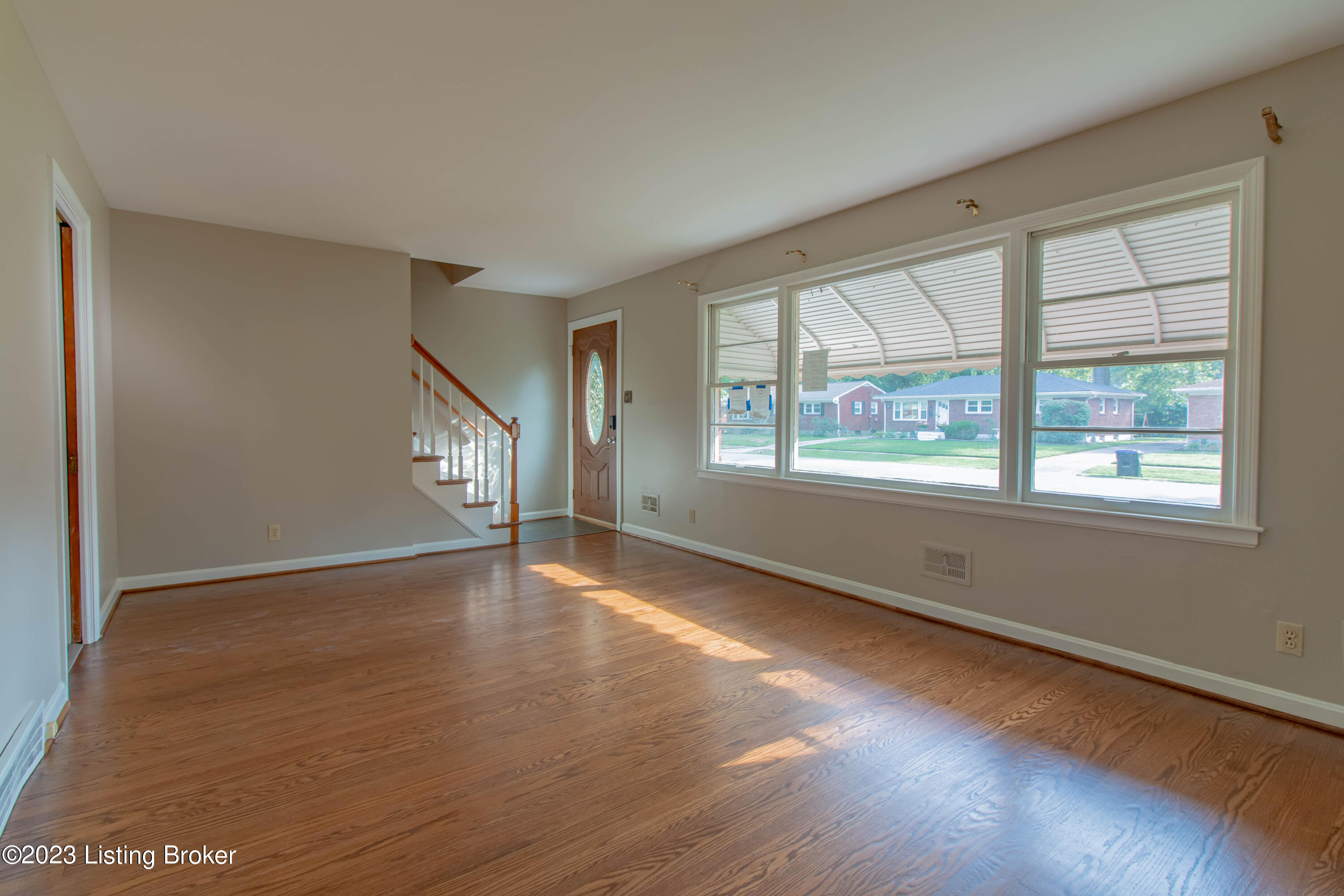 3311 Dogwood Dr
