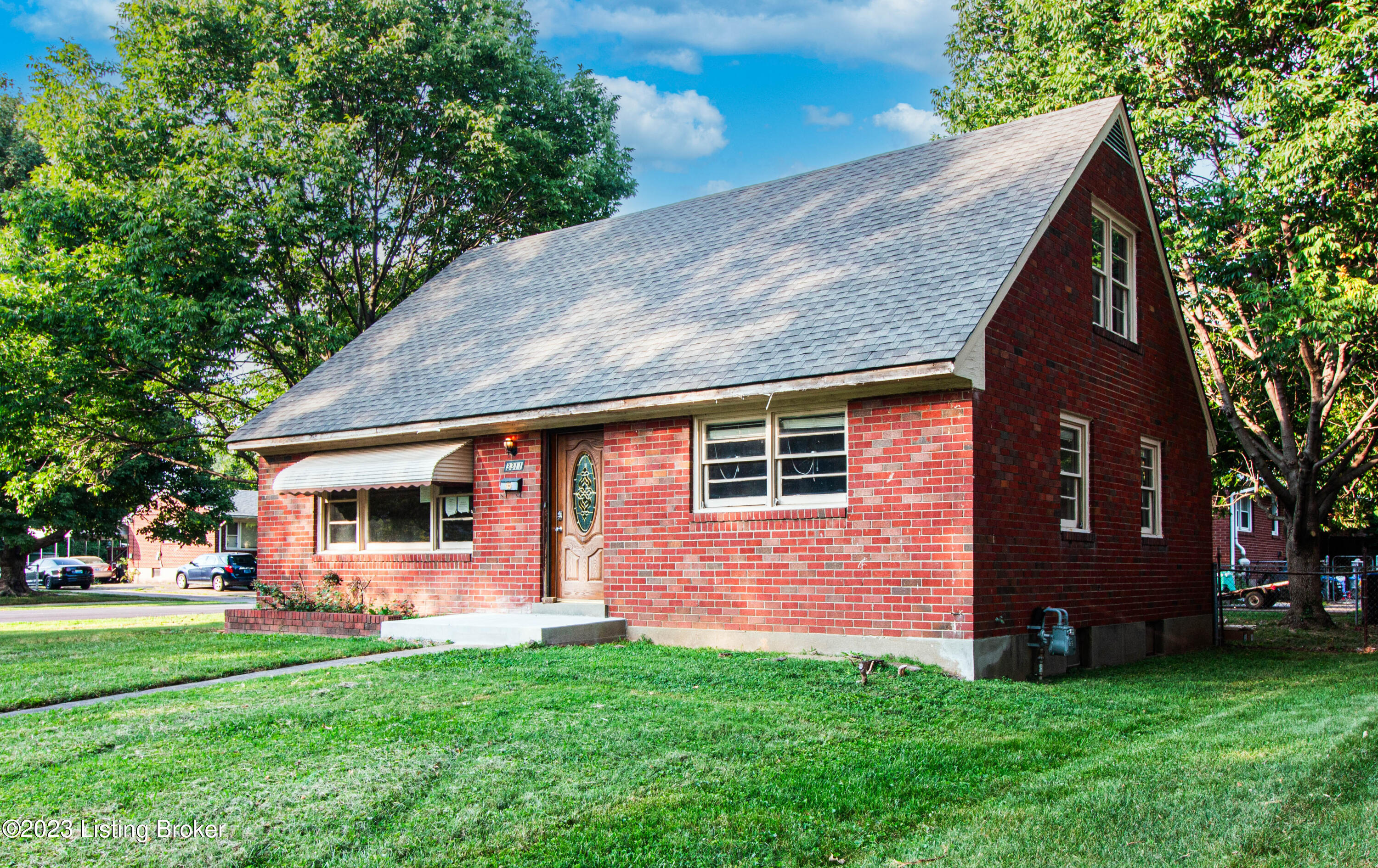 3311 Dogwood Dr