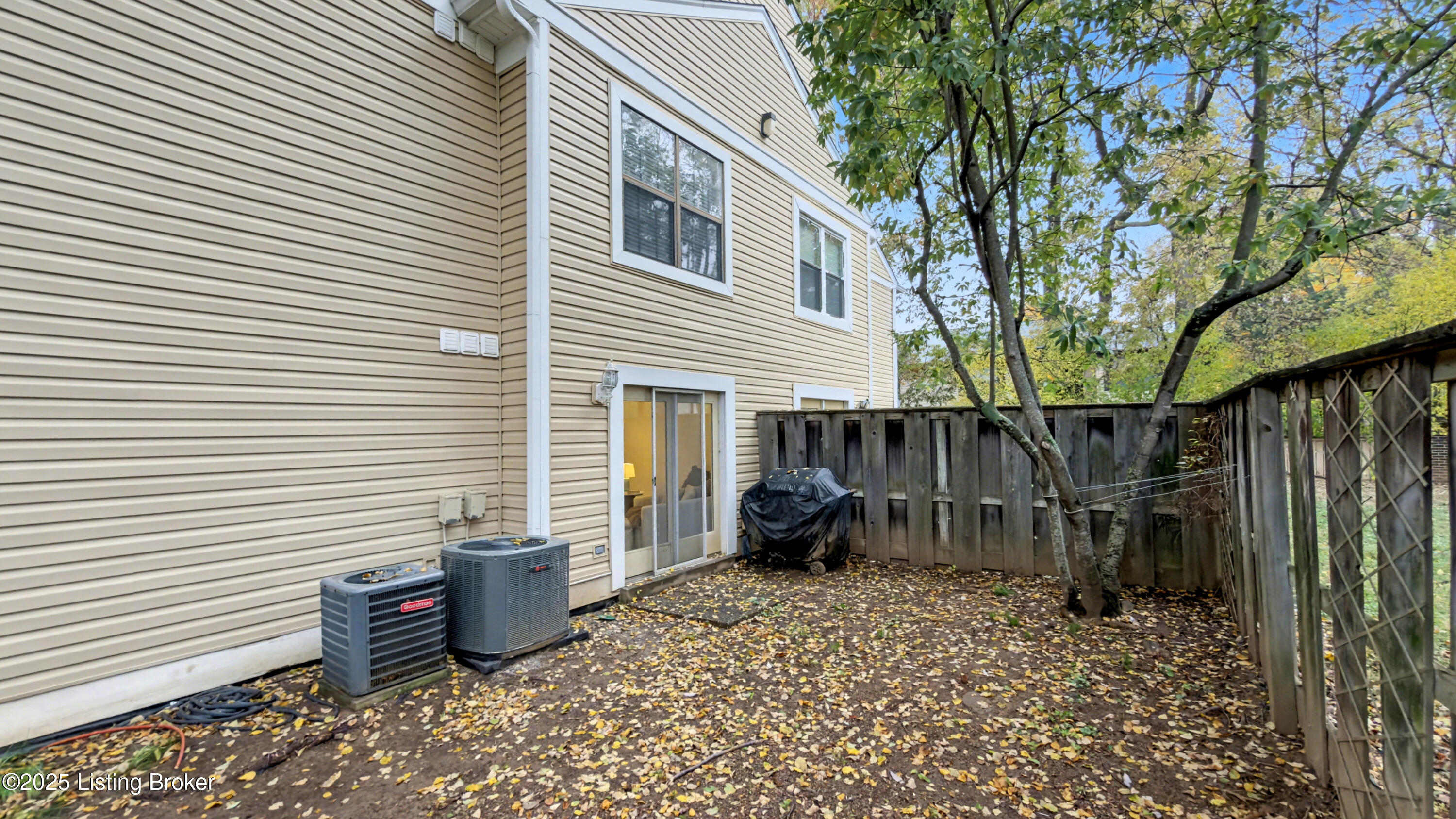 818 Washburn Ave APT 1-A