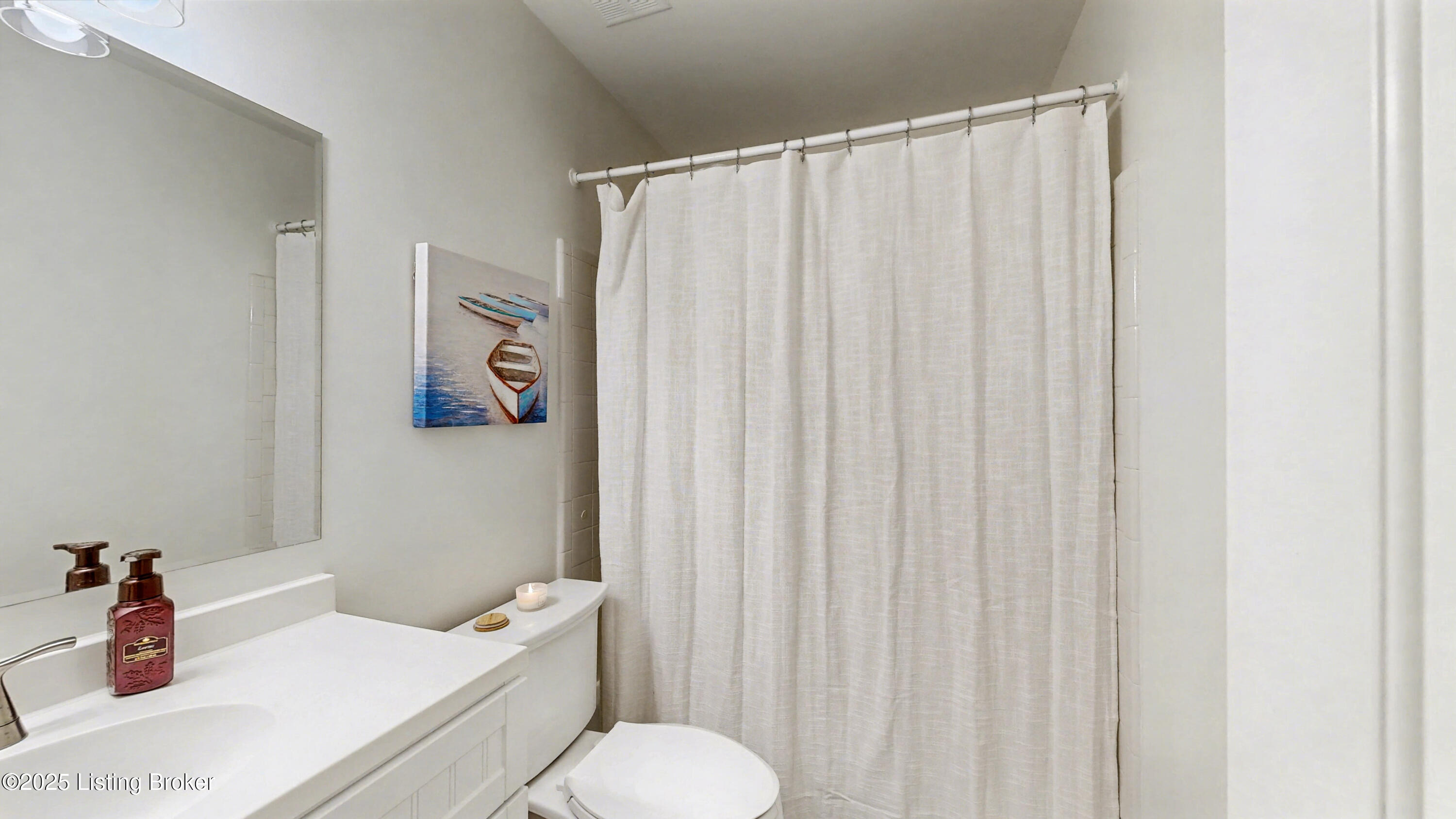818 Washburn Ave APT 1-A