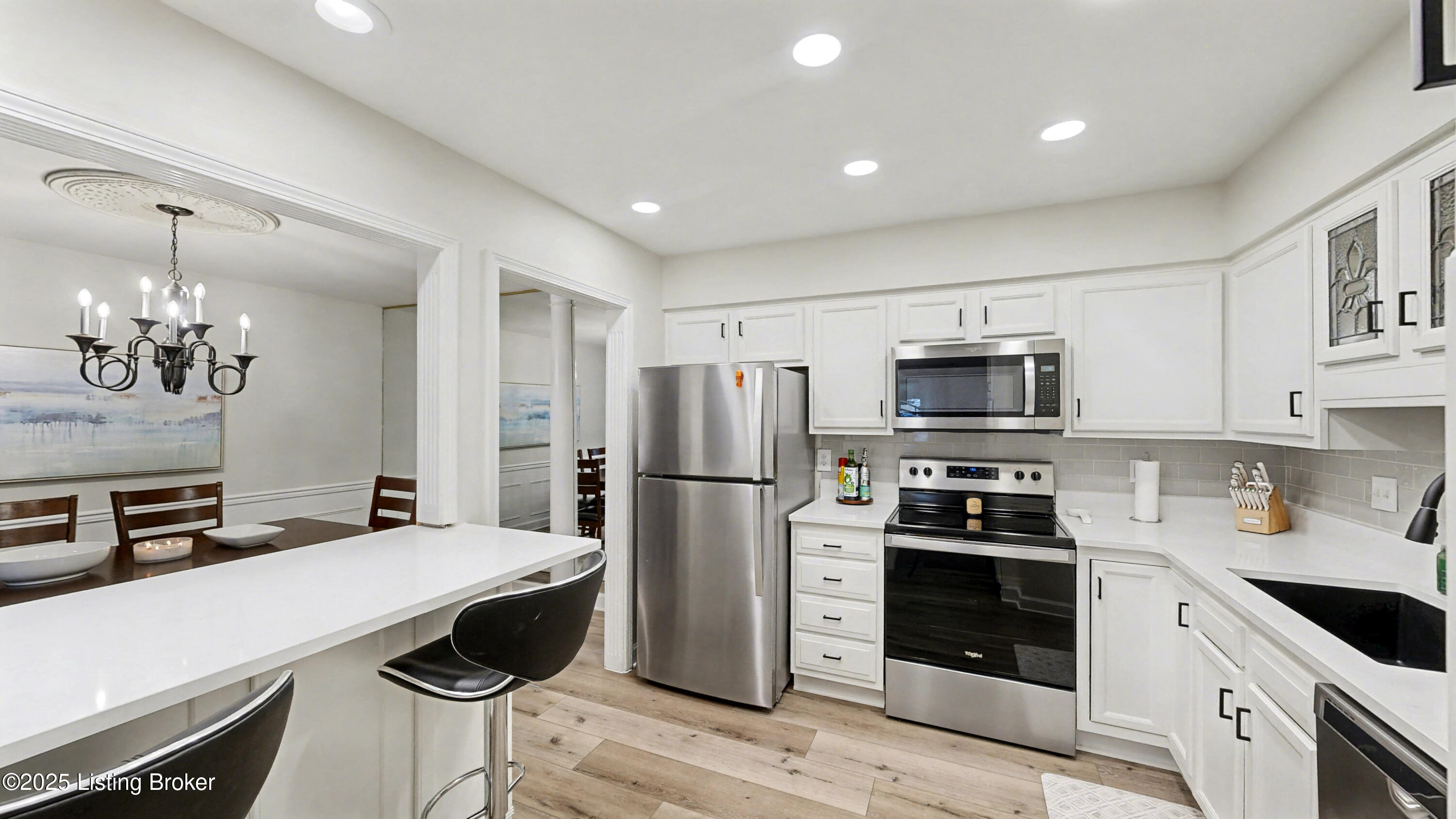 818 Washburn Ave APT 1-A