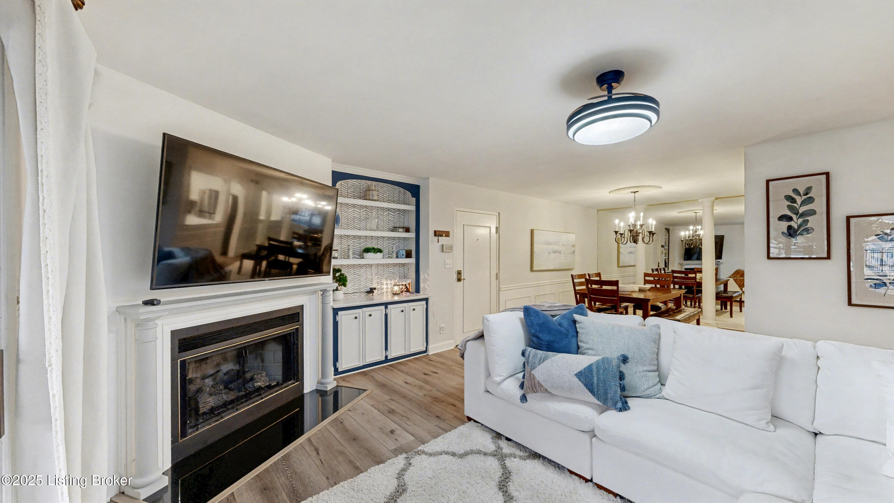 818 Washburn Ave APT 1-A