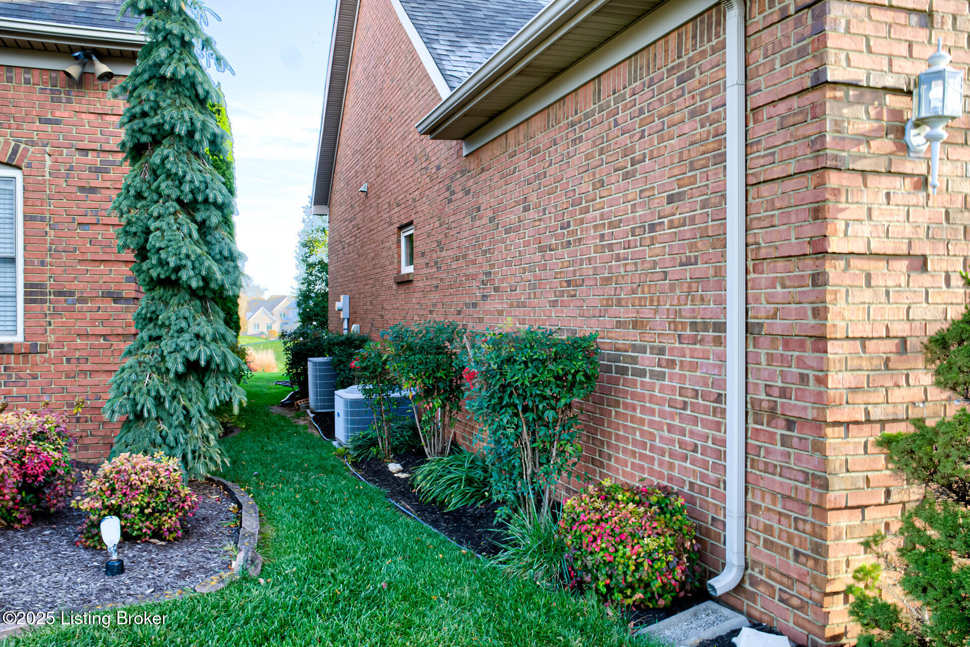 15121 Abington Ridge Pl
