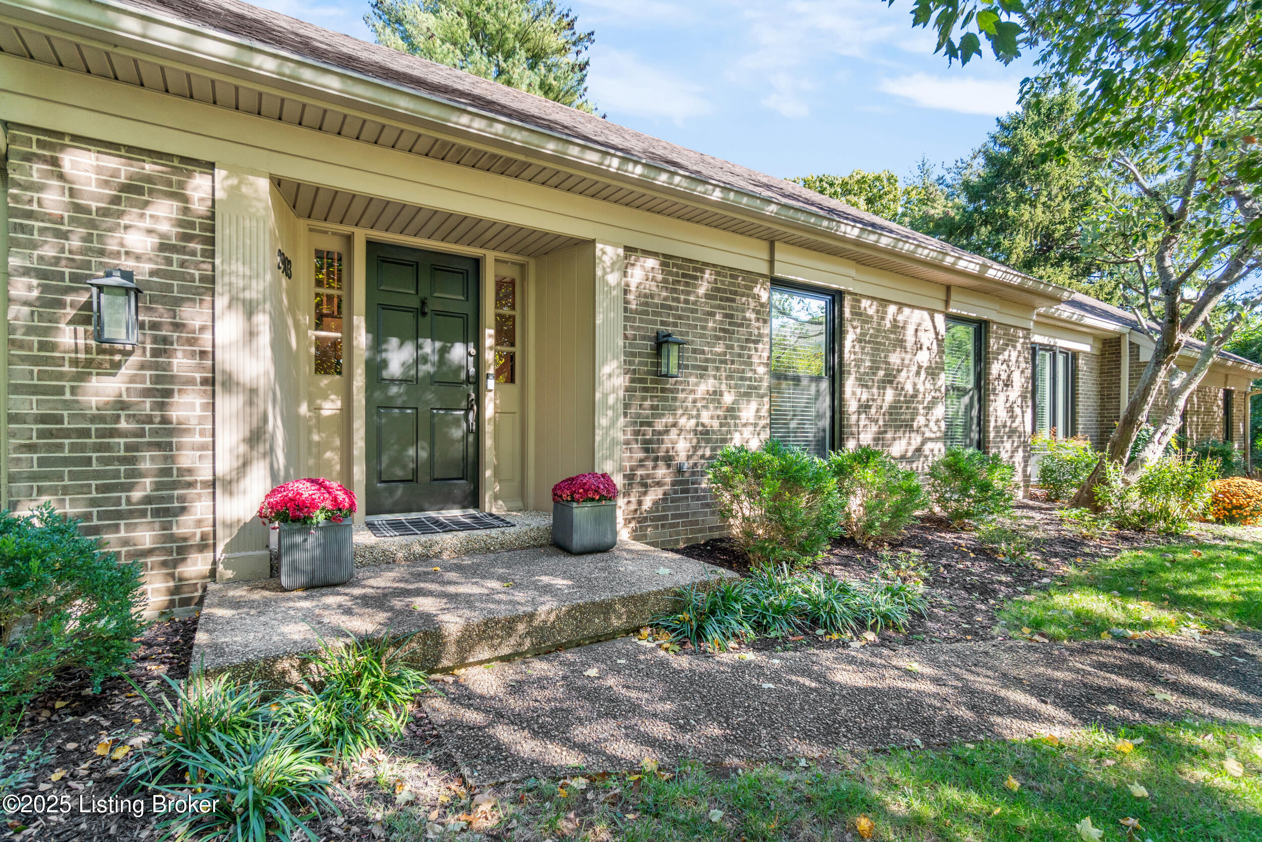 2903 Lightheart Rd