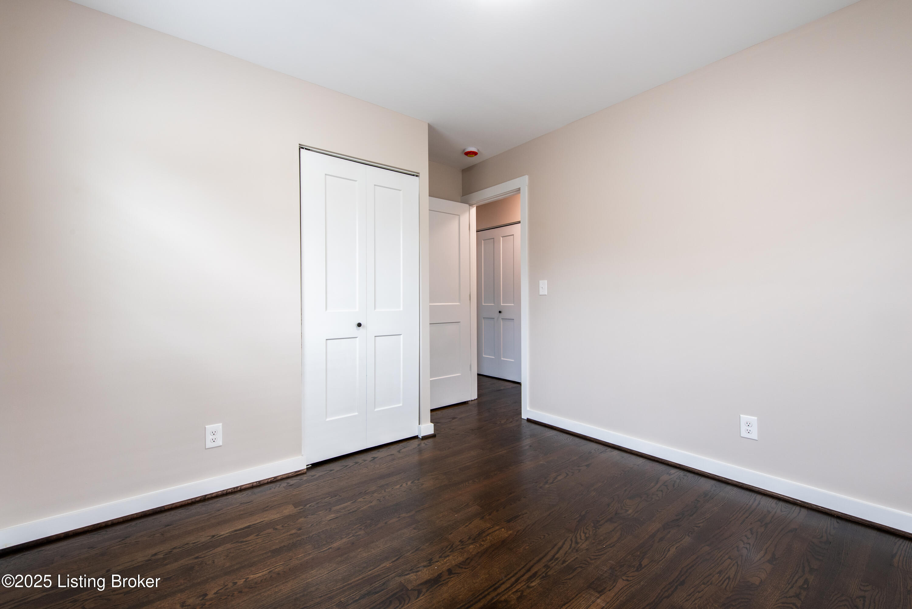 9417 Plumwood Rd