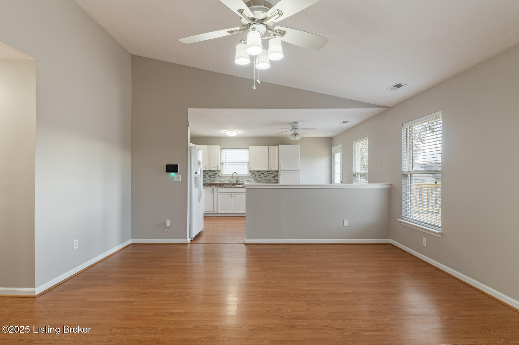 1116 Willow Oak Ln