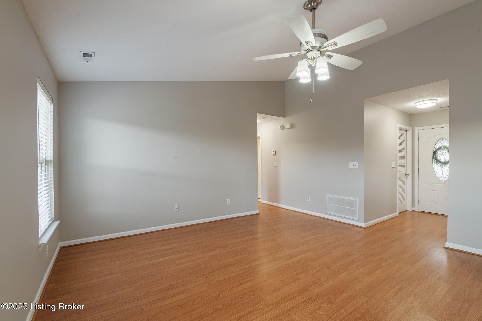 1116 Willow Oak Ln