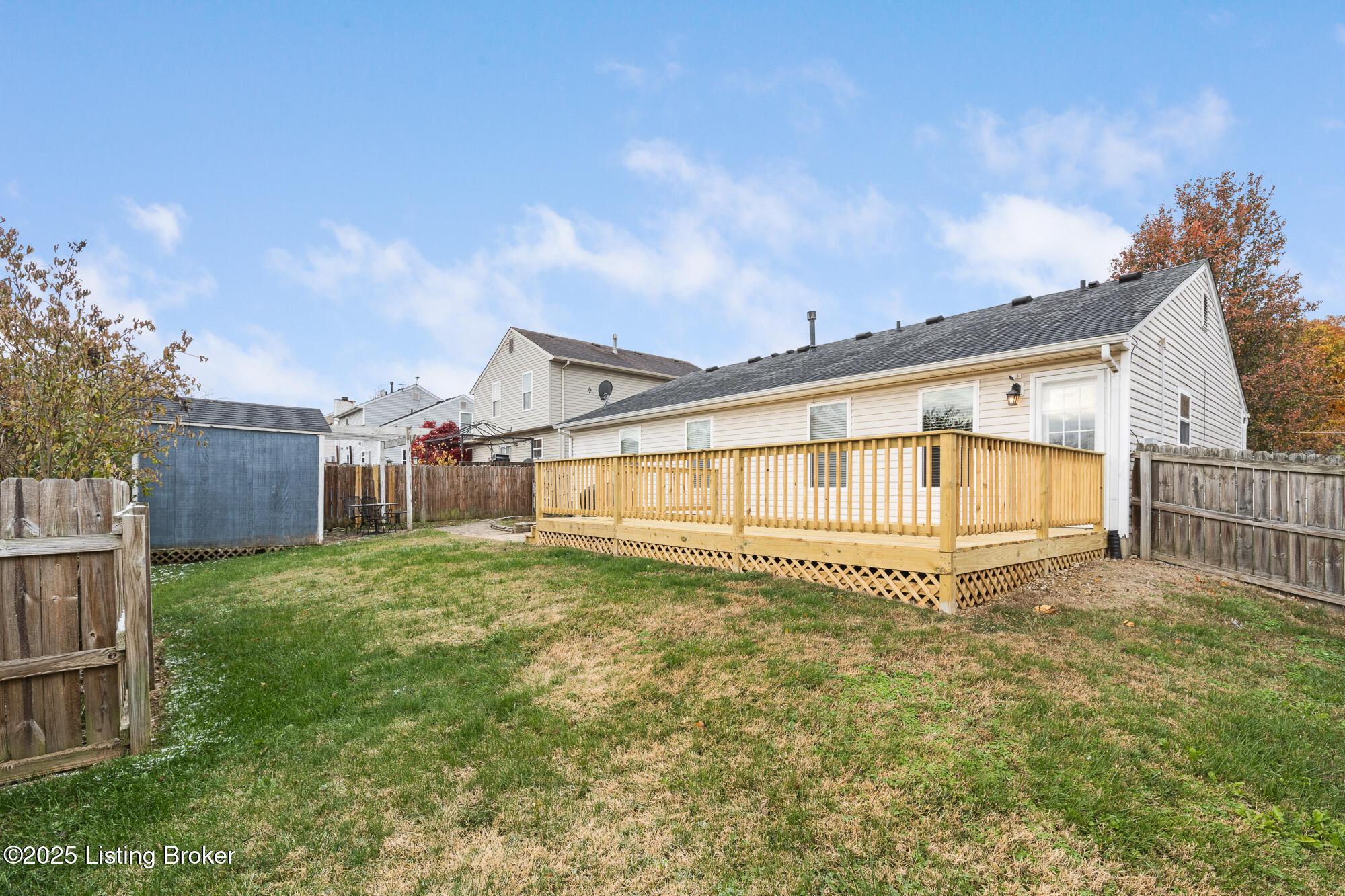 1116 Willow Oak Ln