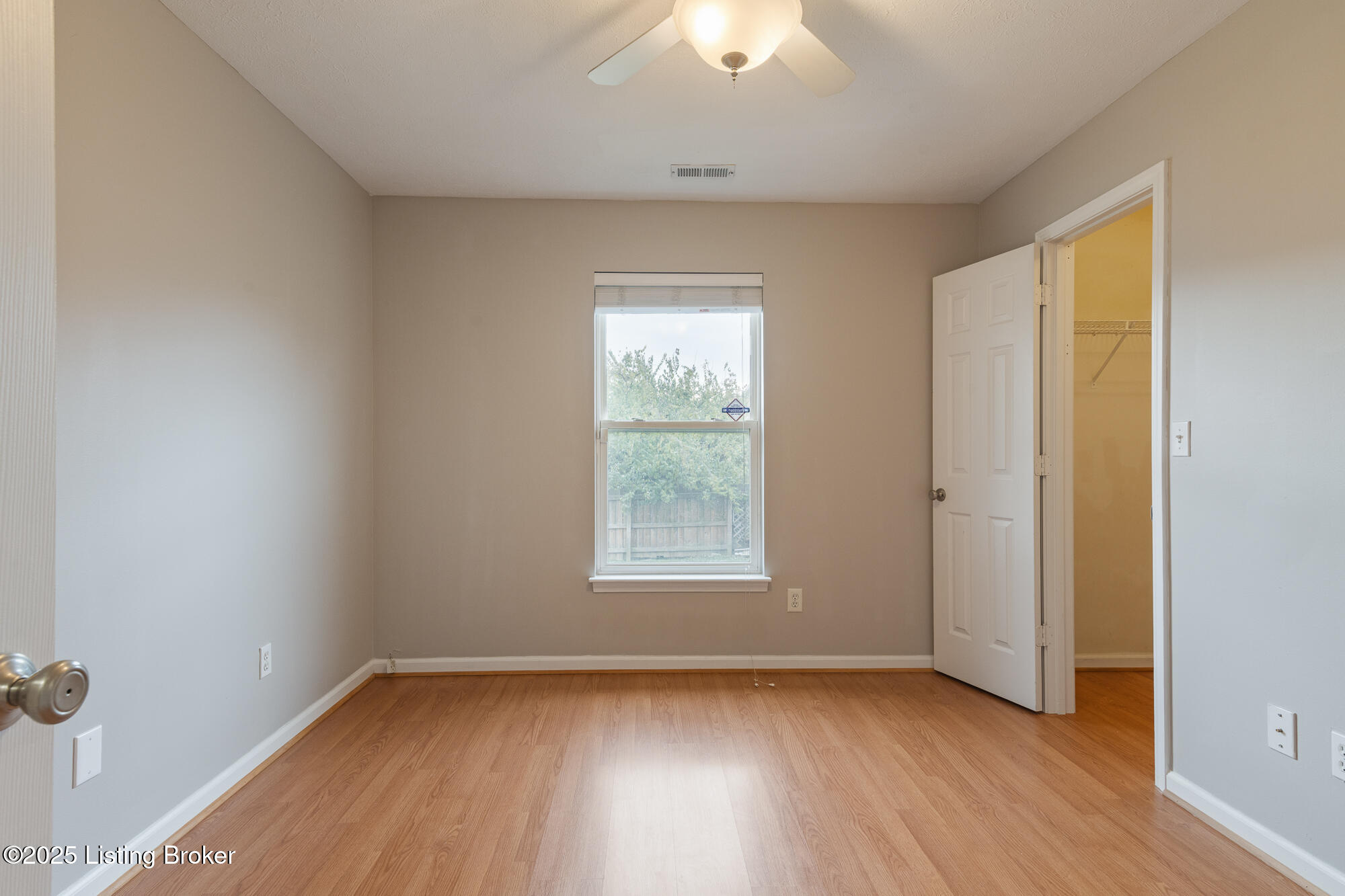 1116 Willow Oak Ln