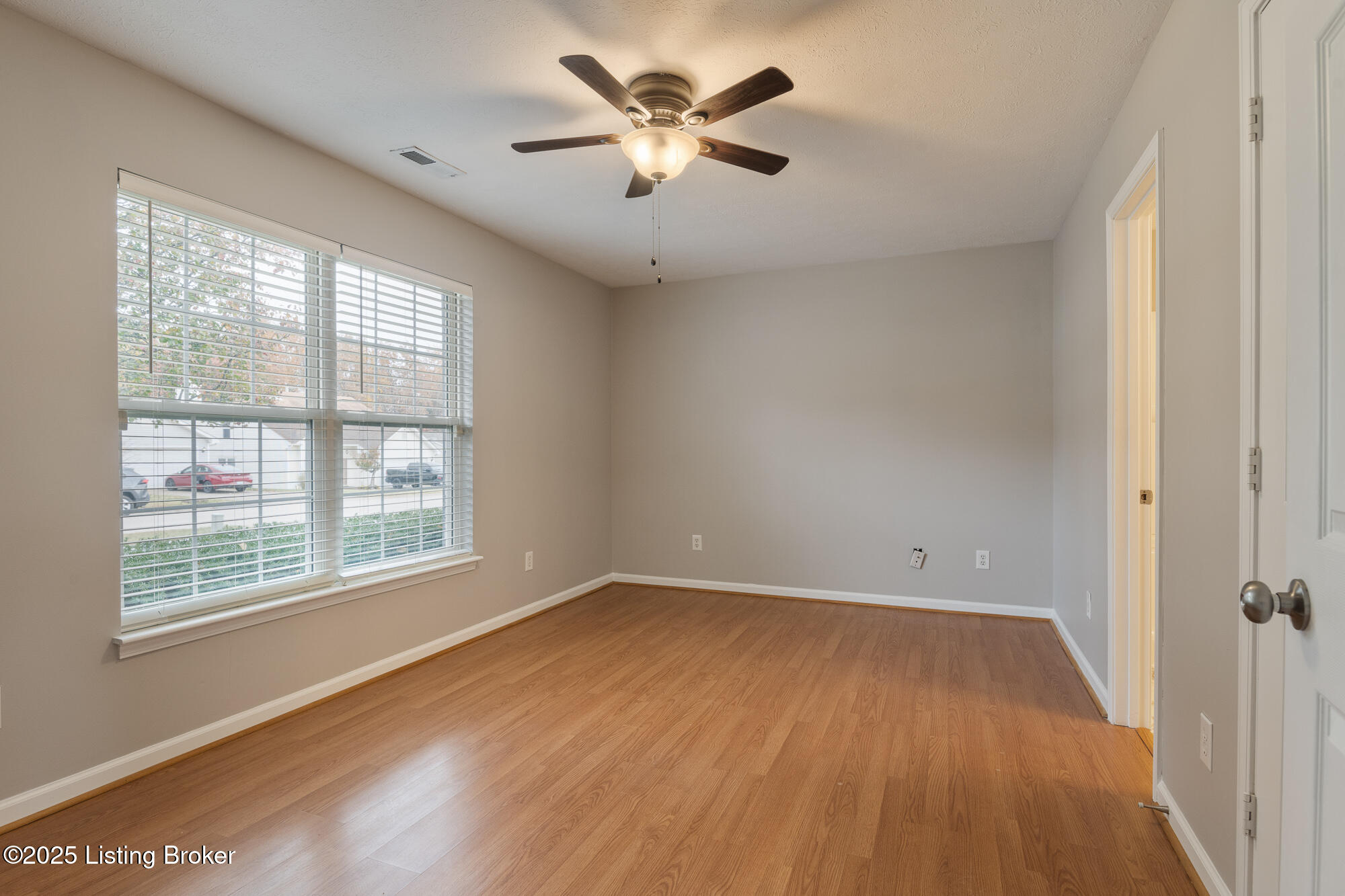 1116 Willow Oak Ln