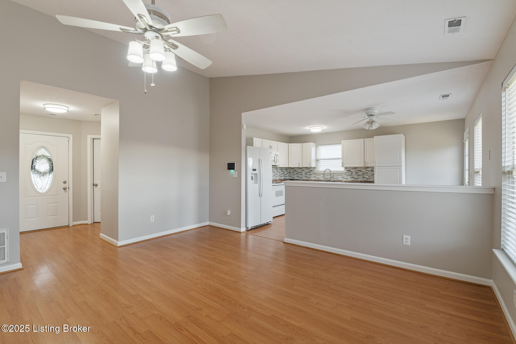 1116 Willow Oak Ln