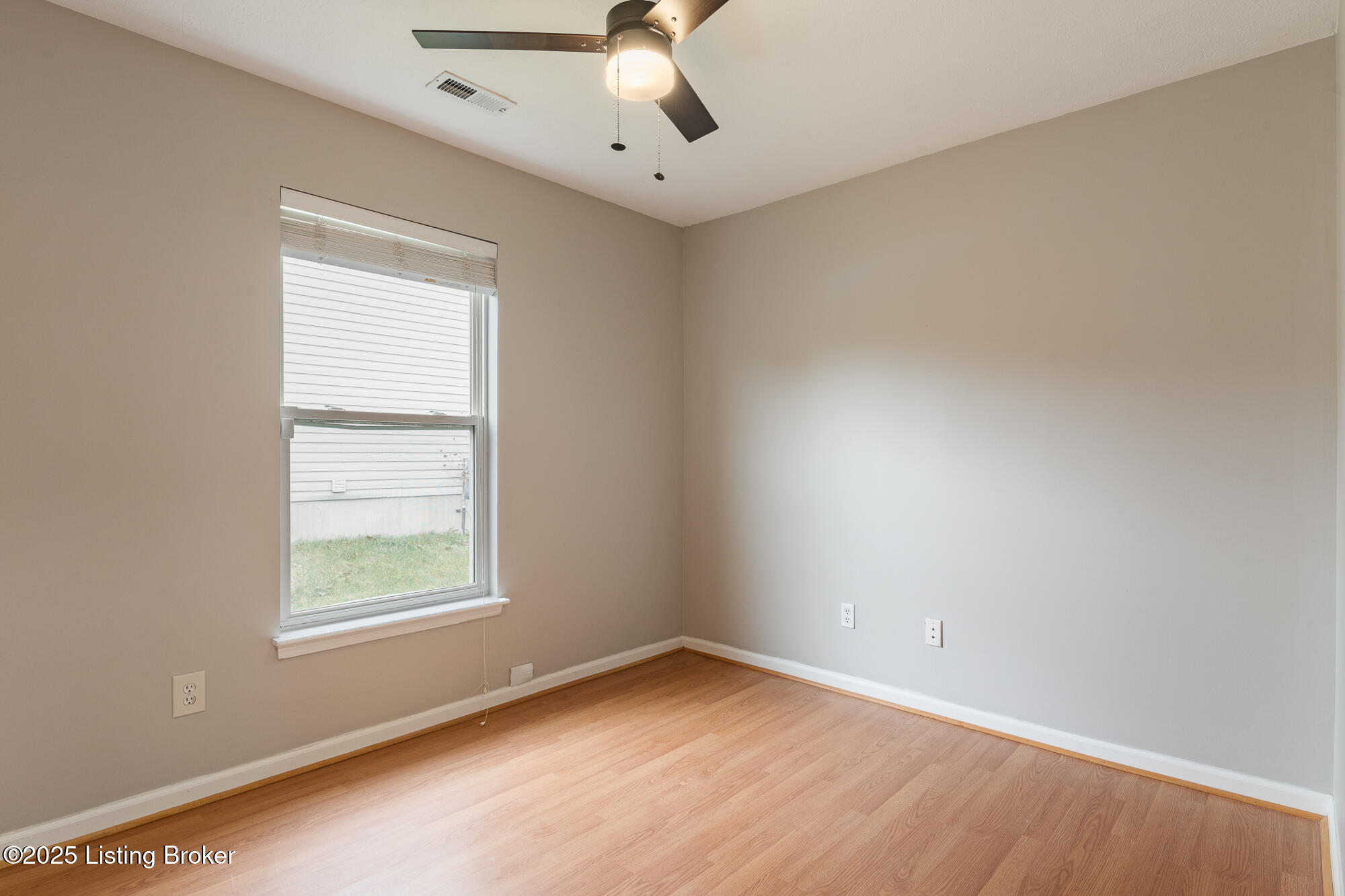 1116 Willow Oak Ln