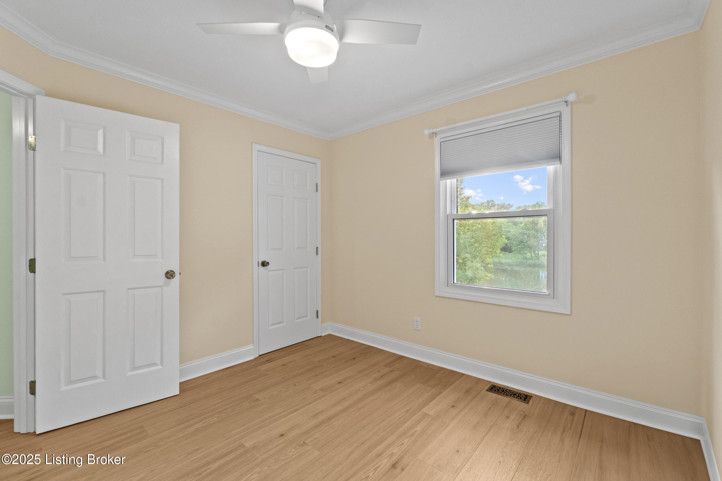 3205 Lake Pointe Ct