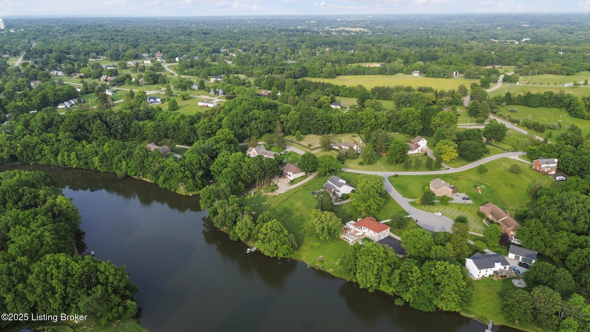 3205 Lake Pointe Ct