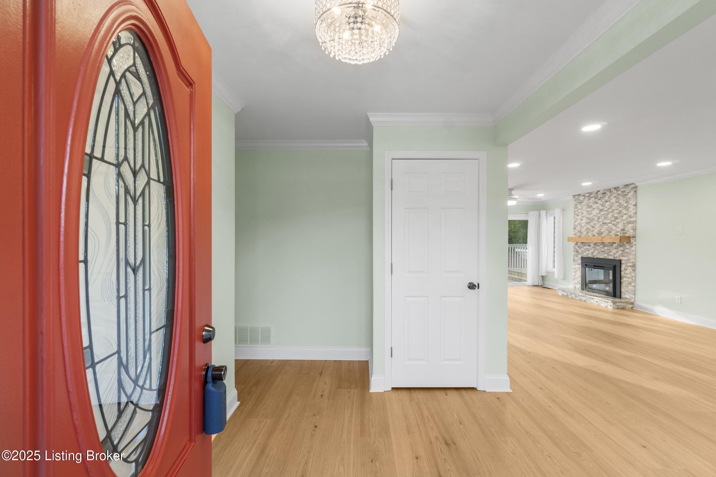 3205 Lake Pointe Ct