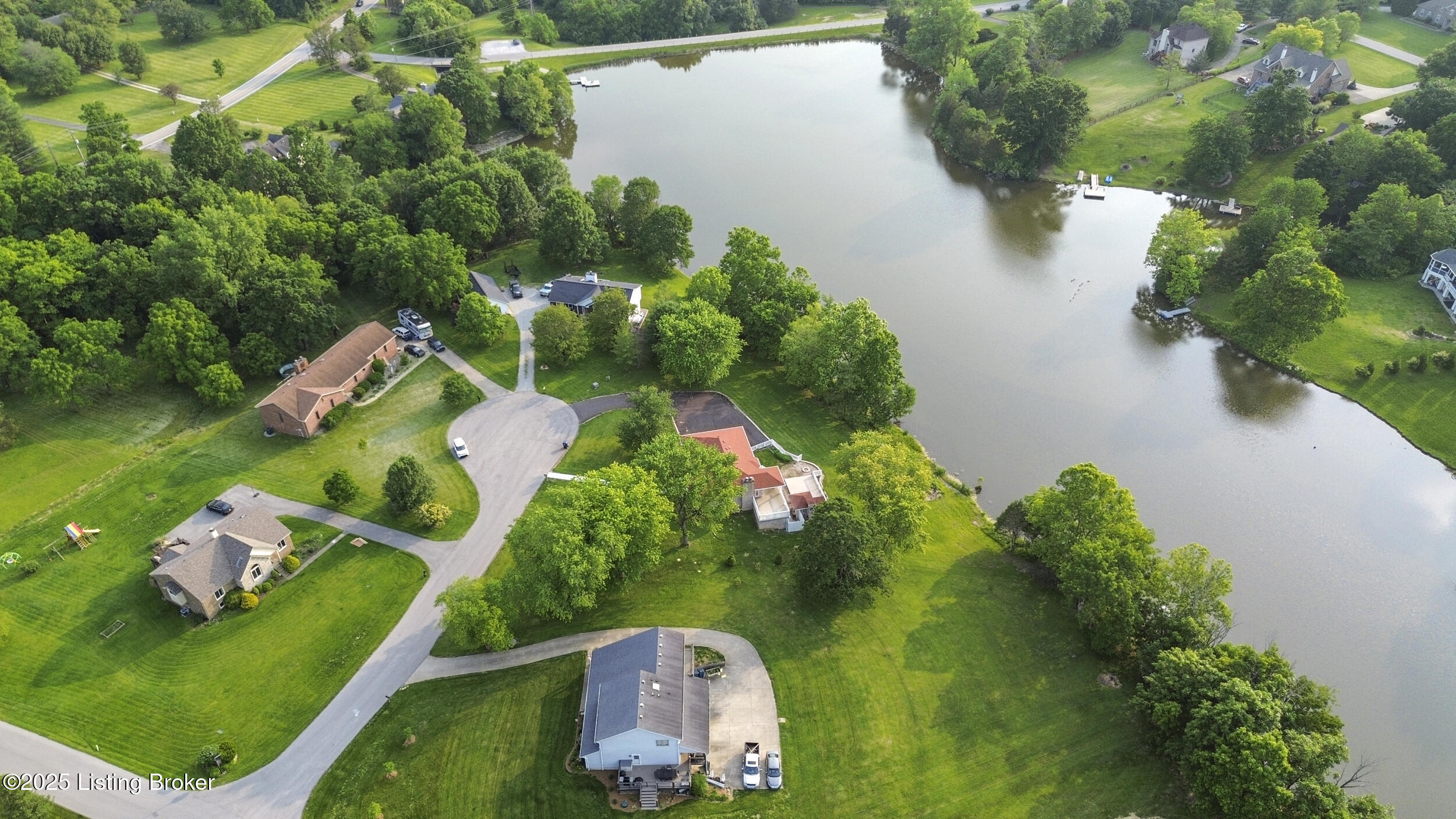 3205 Lake Pointe Ct