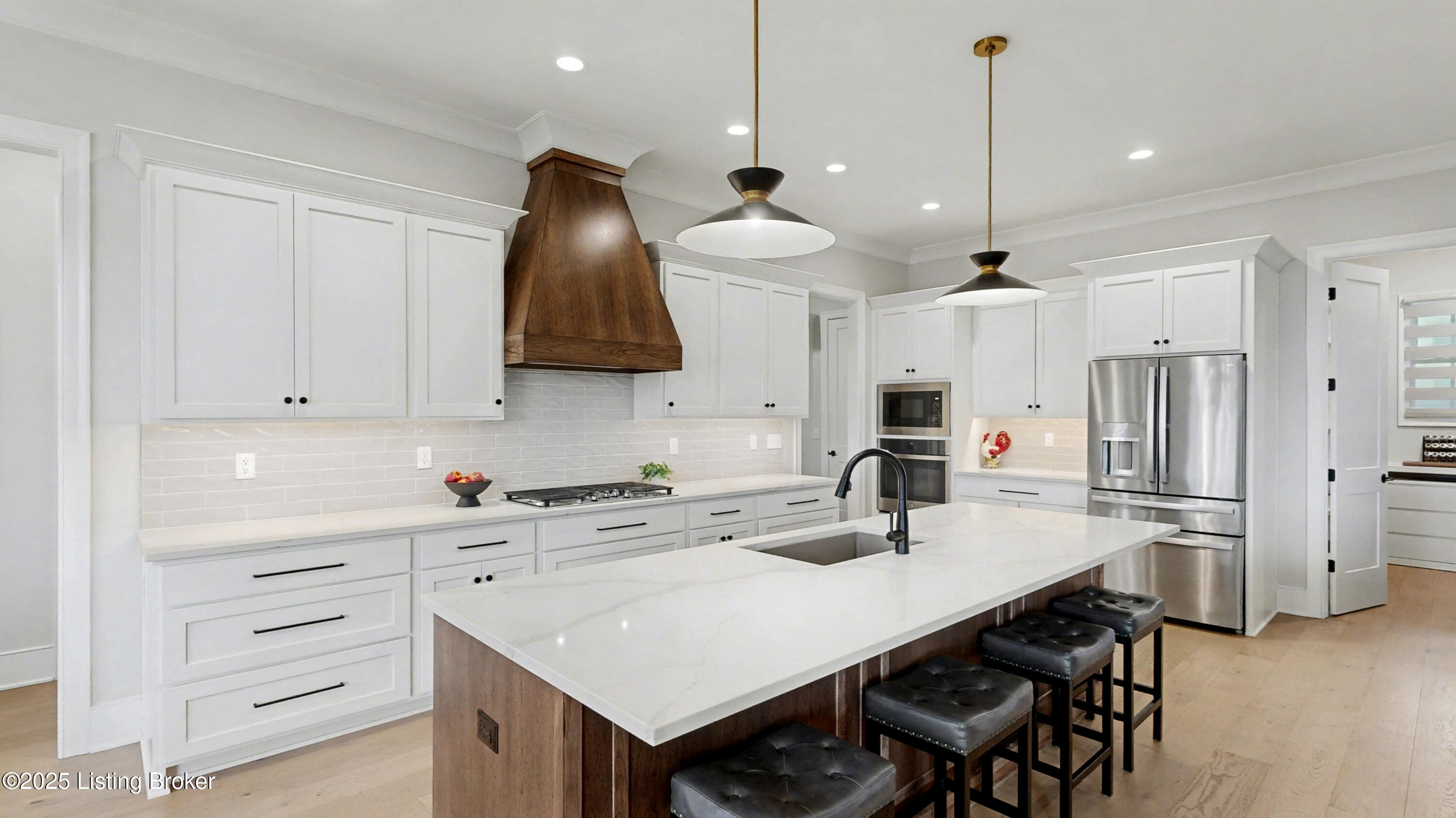 7388 Edith Way