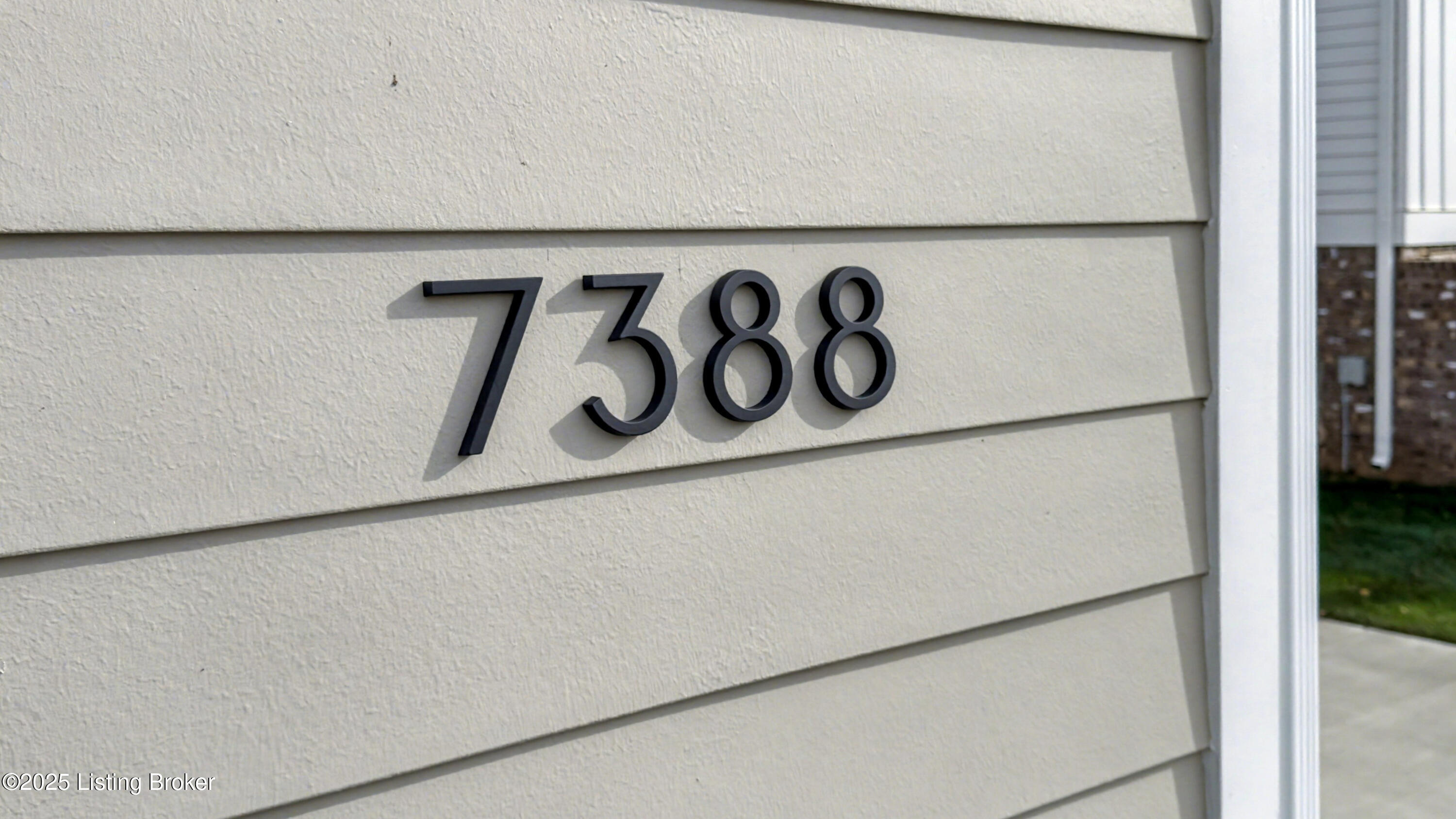 7388 Edith Way